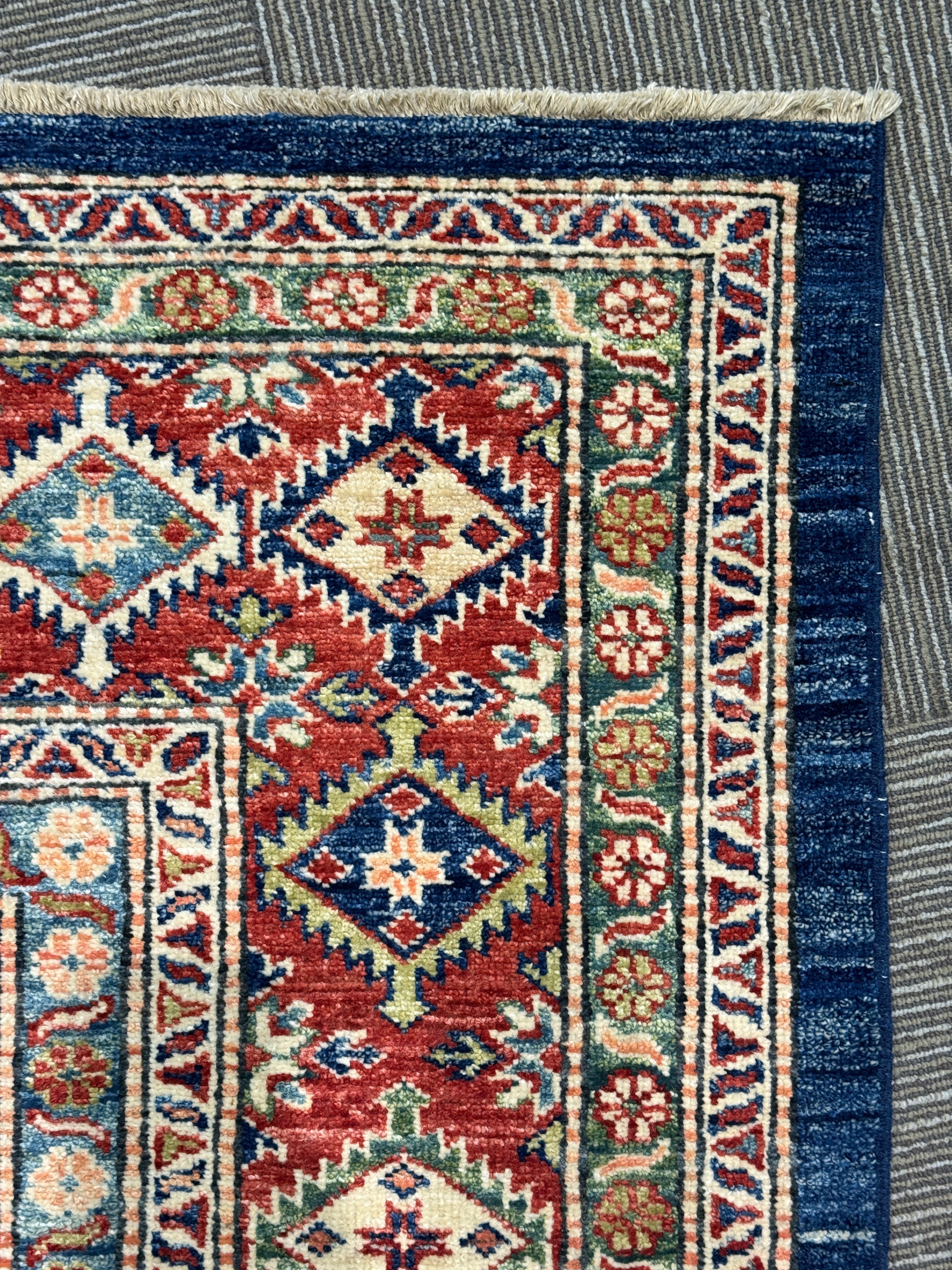Super Kazak Rug - 294 cm x 204 cm