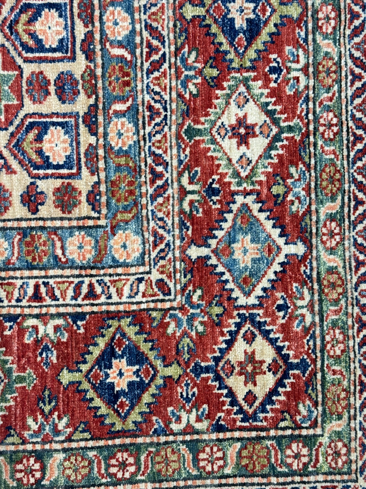Super Kazak Rug - 294 cm x 204 cm