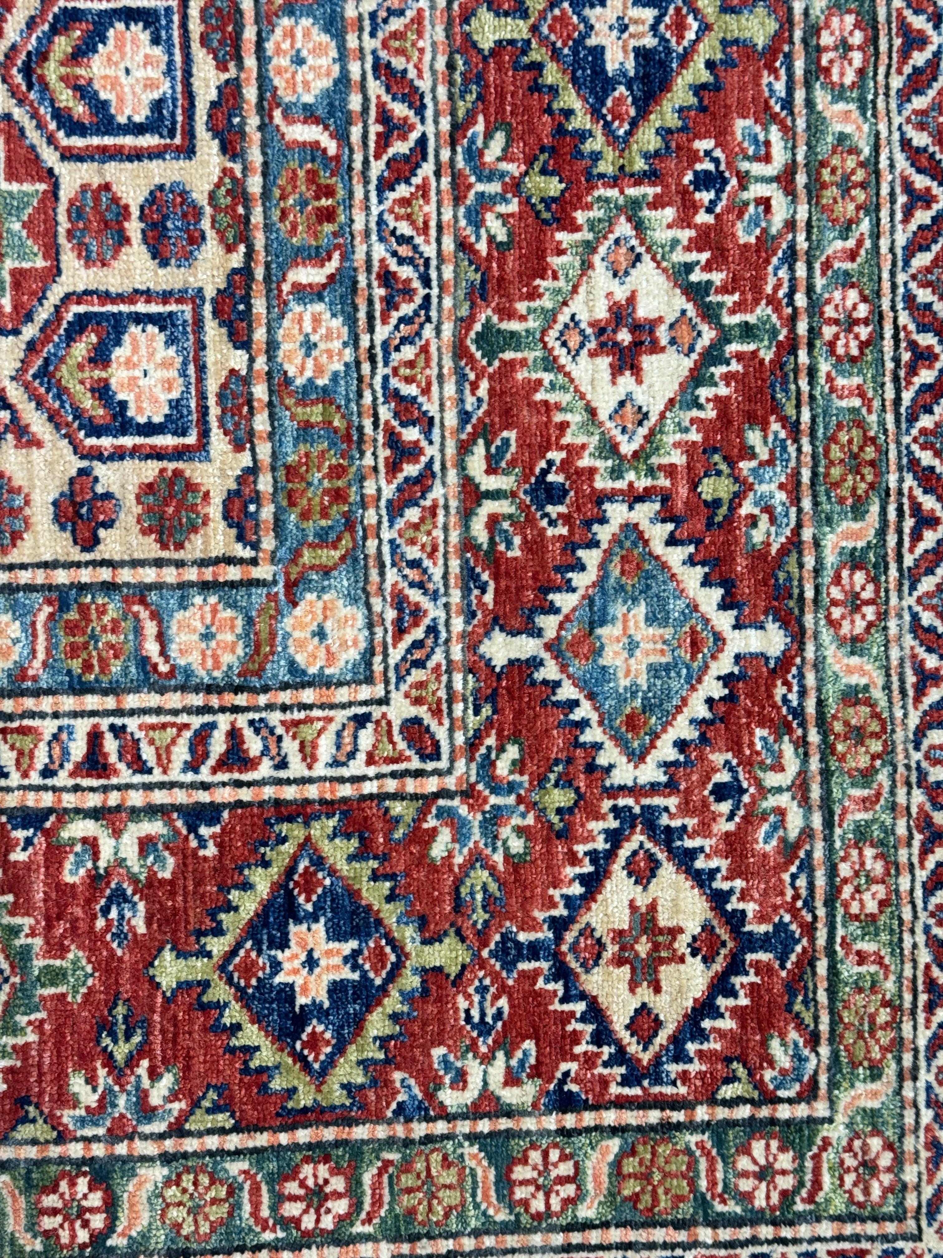 Super Kazak Rug - 294 cm x 204 cm
