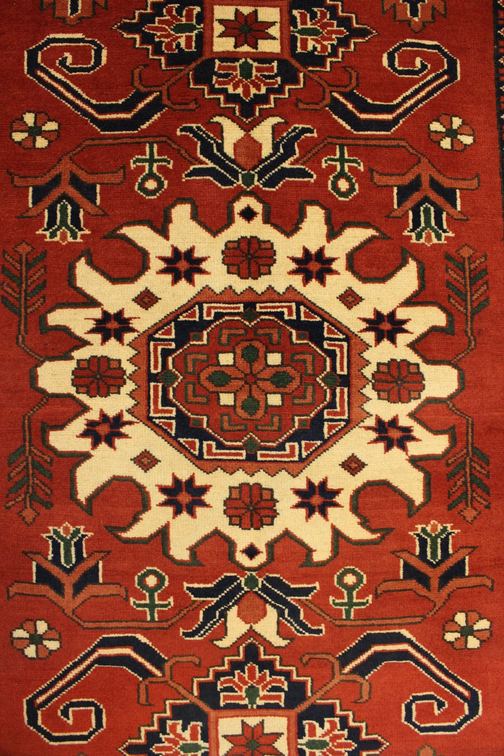 Karghai Rug - 167 cm x 123 cm