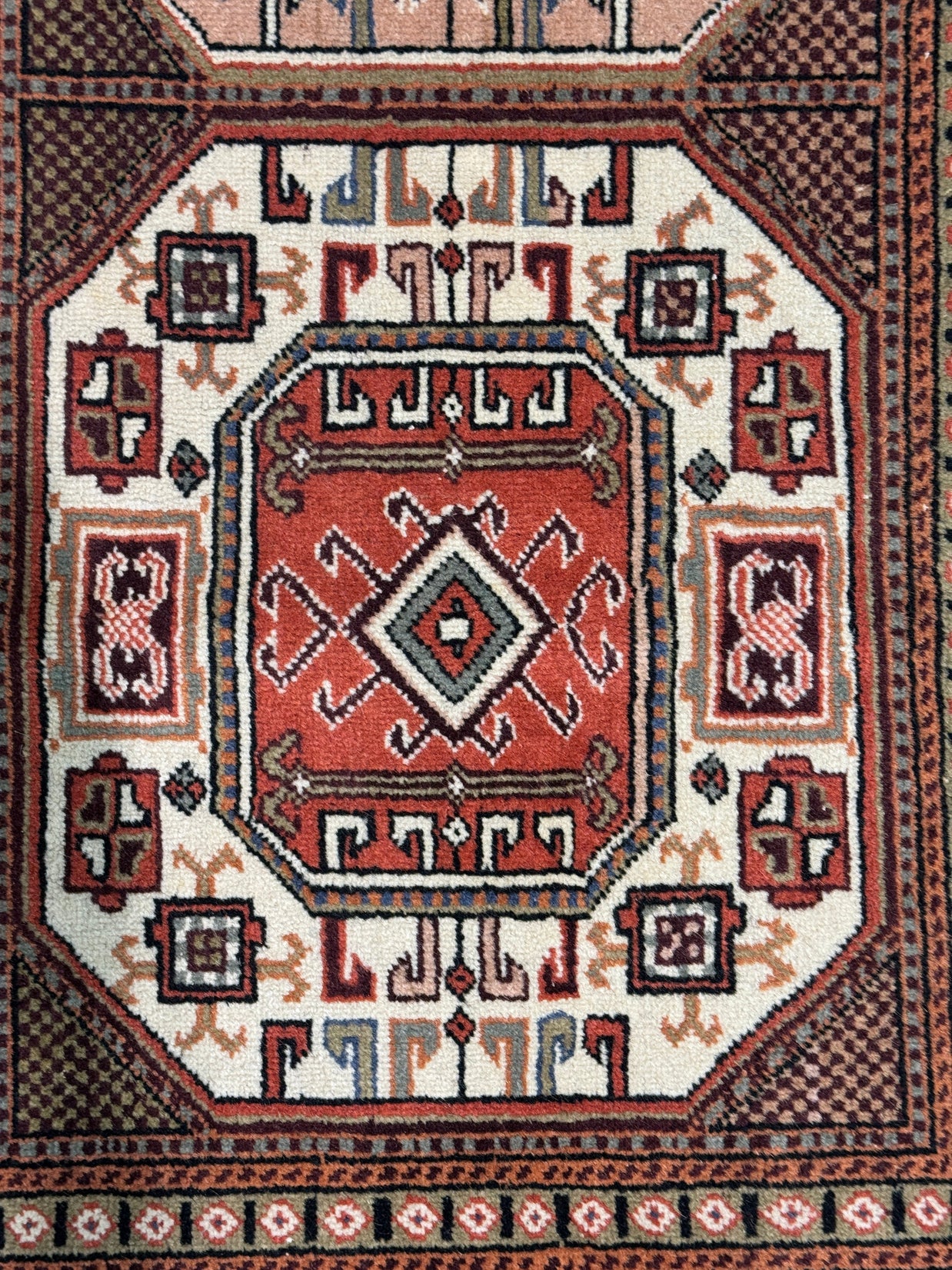 Turkish Rug - 300 cm x 200 cm