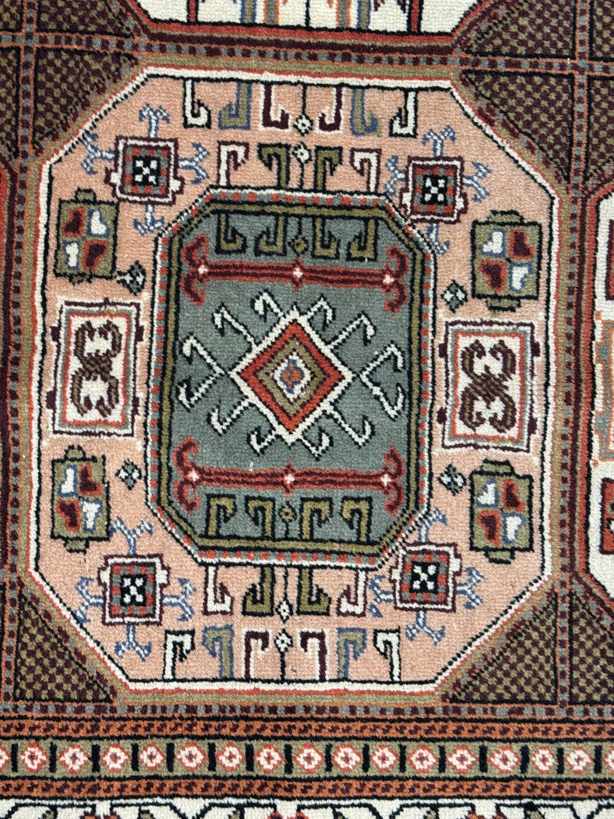 Turkish Rug - 300 cm x 200 cm