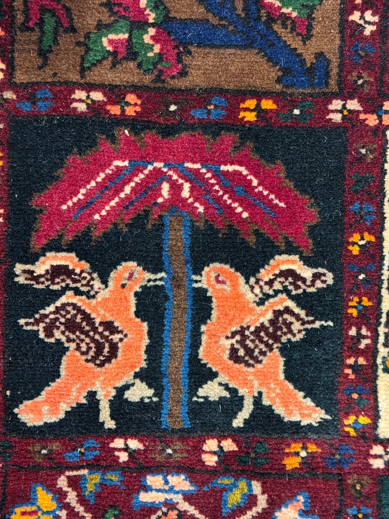 Bakhtiari Rug - 315 cm x 180 cm