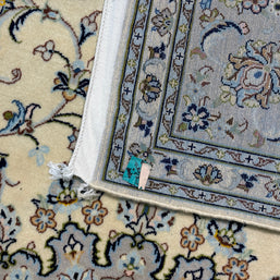 Nain Rug - 303 cm x 203 cm