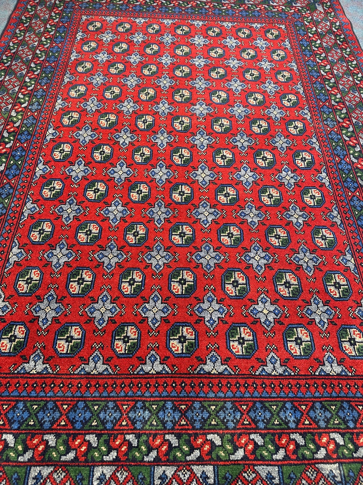 Turkoman Rug - 291 cm x 202 cm