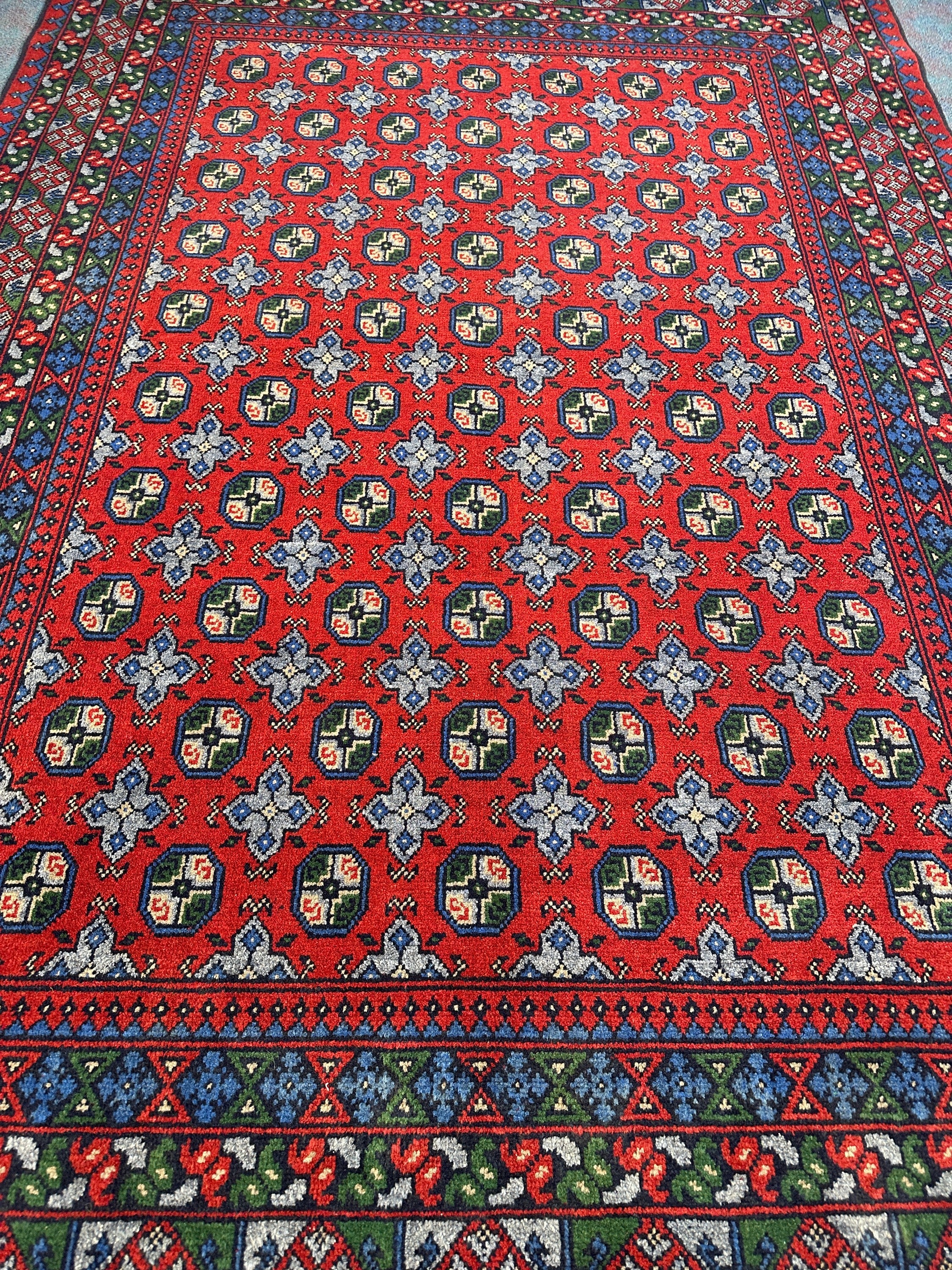 Turkoman Rug - 291 cm x 202 cm
