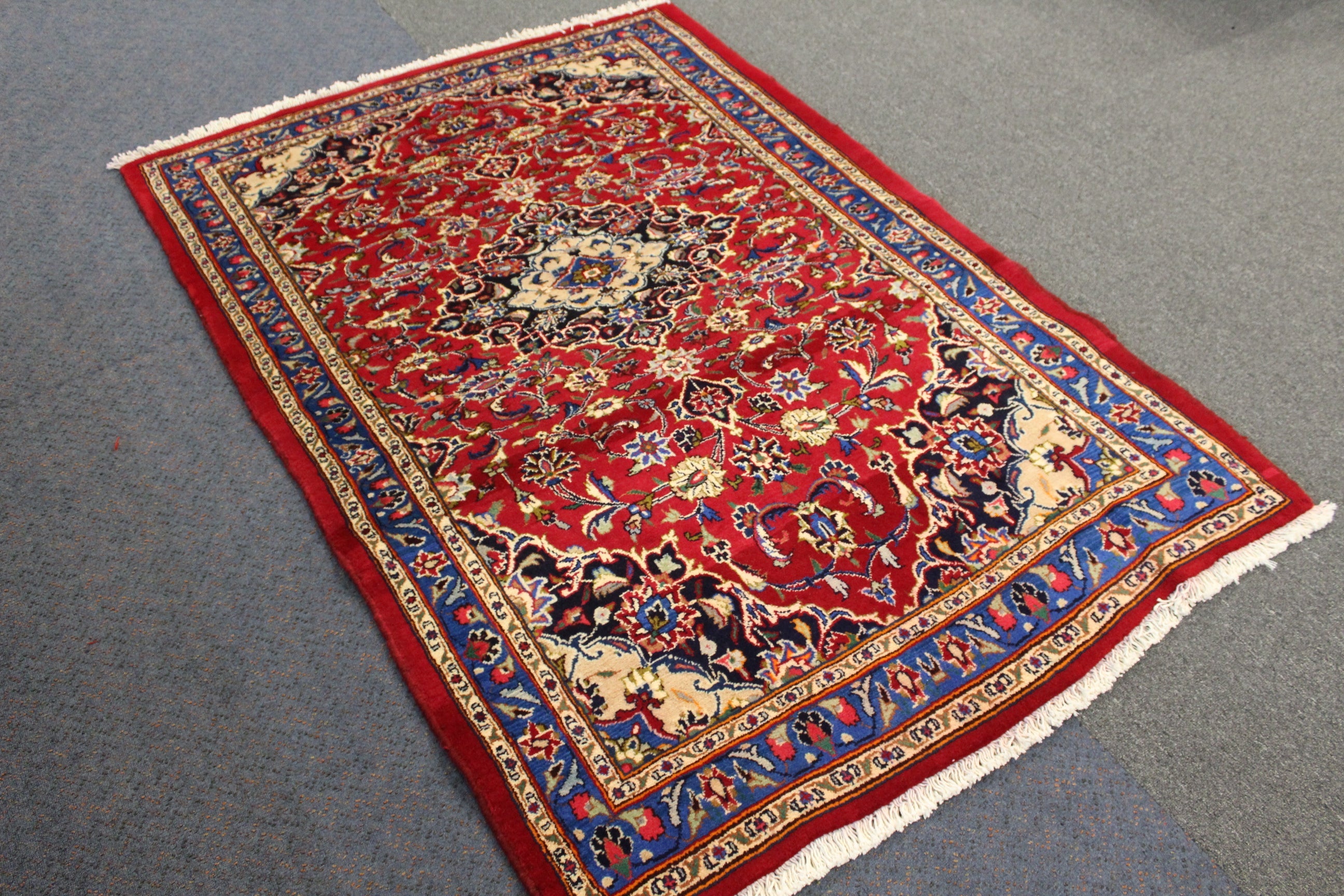 Mashad Rug - 183 cm x 127 cm