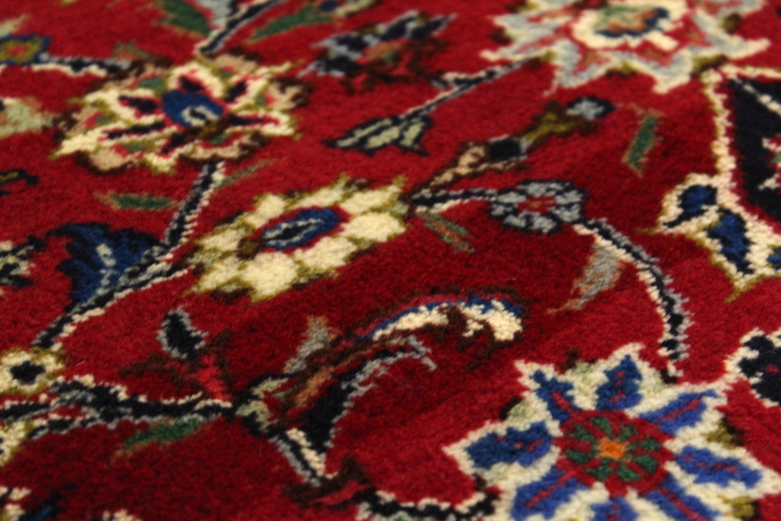 Mashad Rug - 183 cm x 127 cm