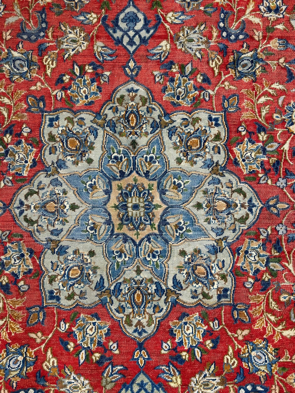 Isfahan Rug (Vintage/Antique) - 325 cm x 211 cm