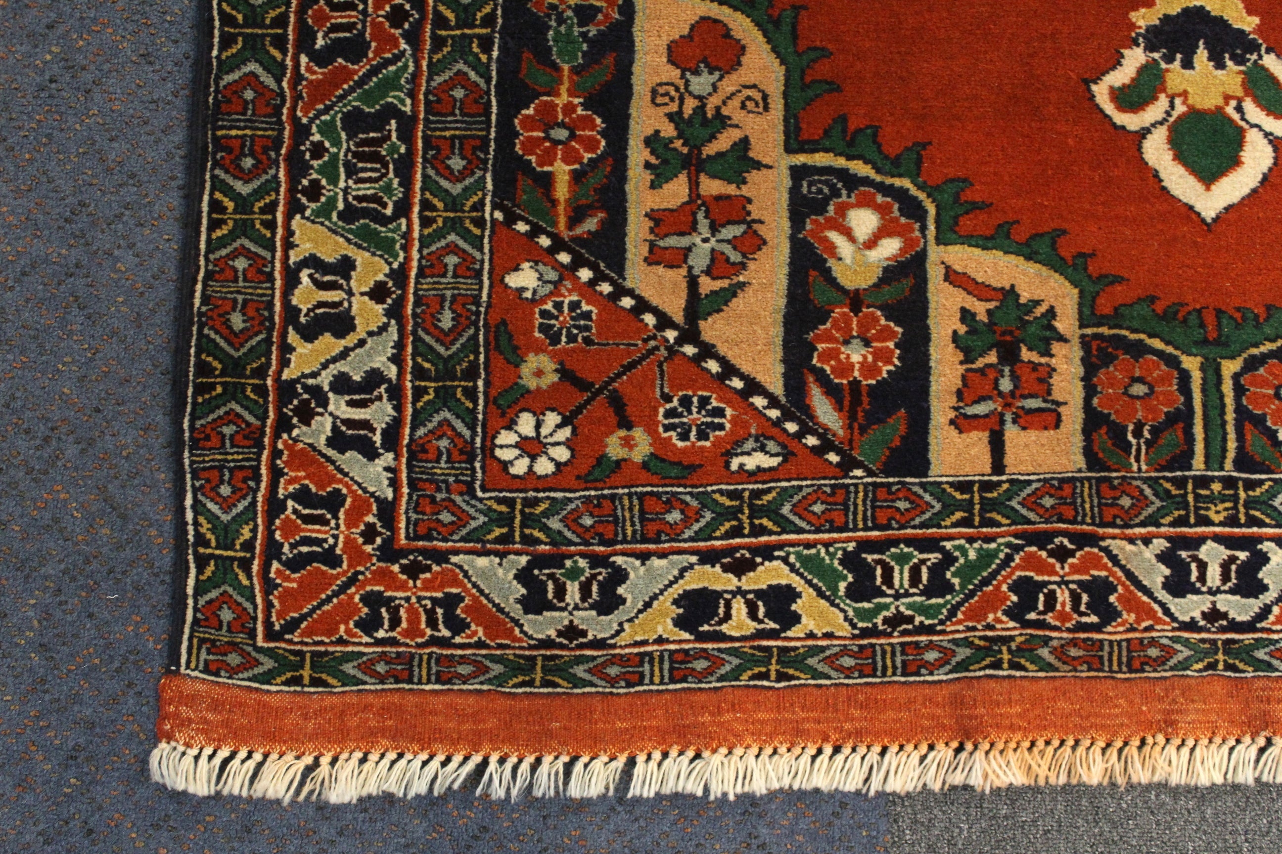 Usmani Rug - 190 cm x 130 cm