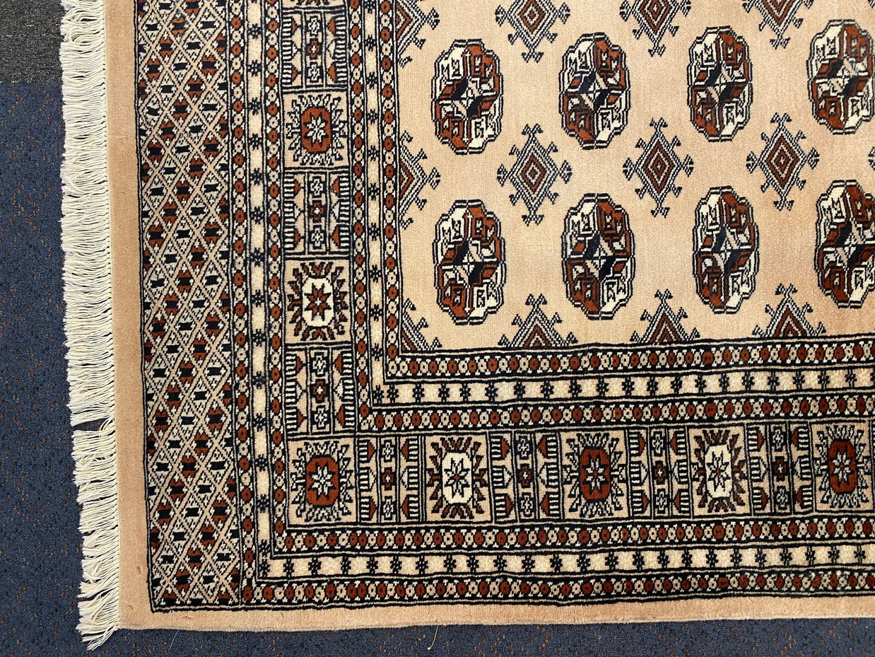 Bokhara Rug - 243 cm x 173 cm