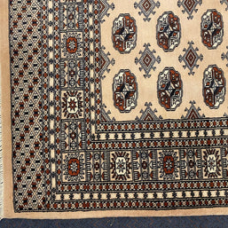 Bokhara Rug - 243 cm x 173 cm