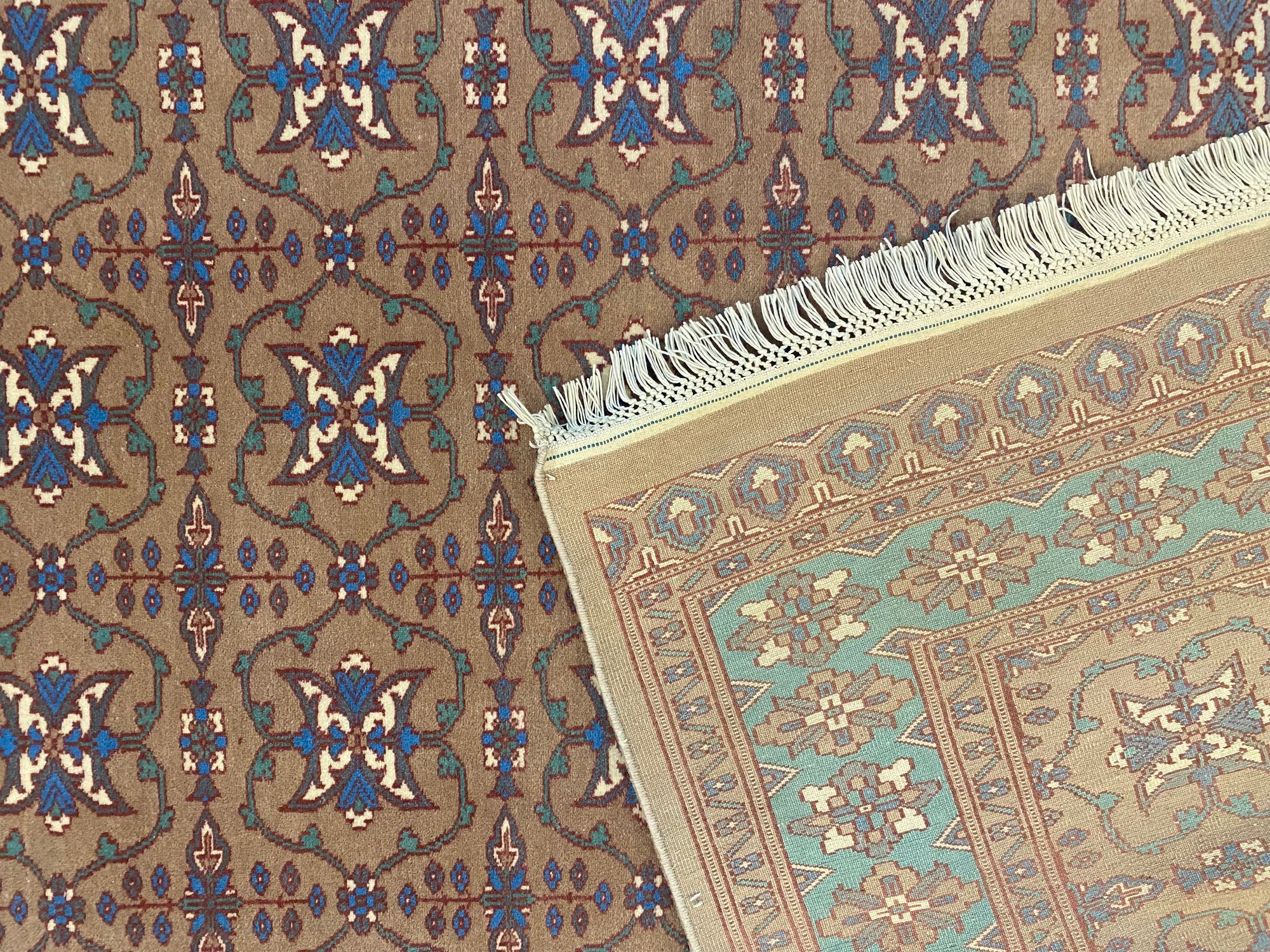 Jaldar Rug - 264 cm x 190 cm (approx.)