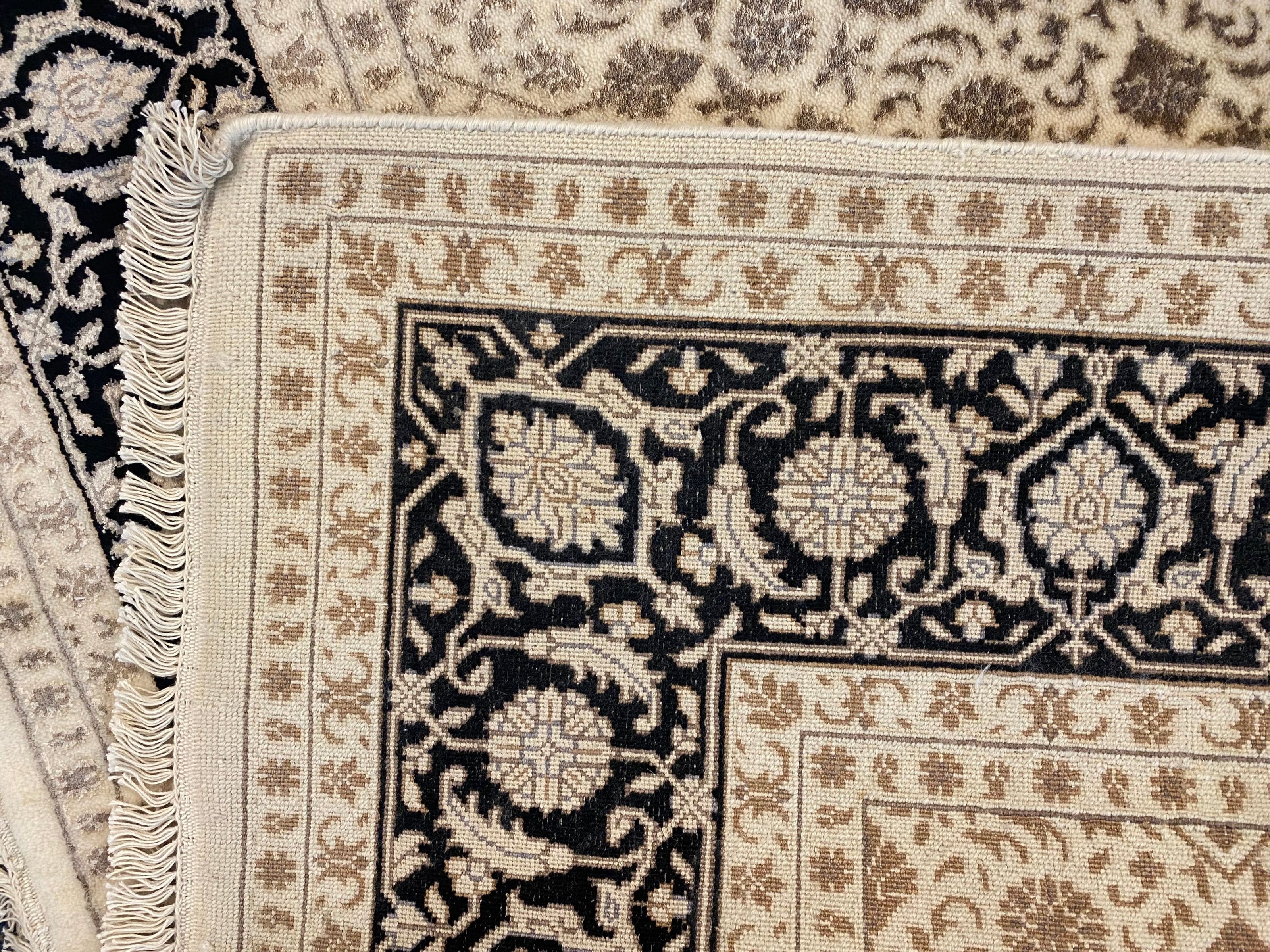 Herati Rug - 244 cm x 168 cm