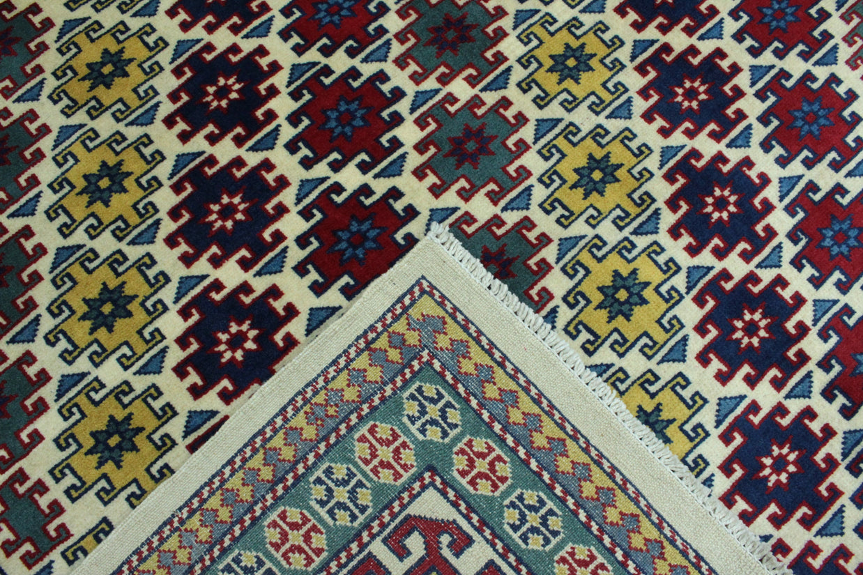 Shirvan Rug - 180 cm x 161 cm