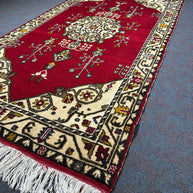 Turkish Rug - 277 cm x 152 cm