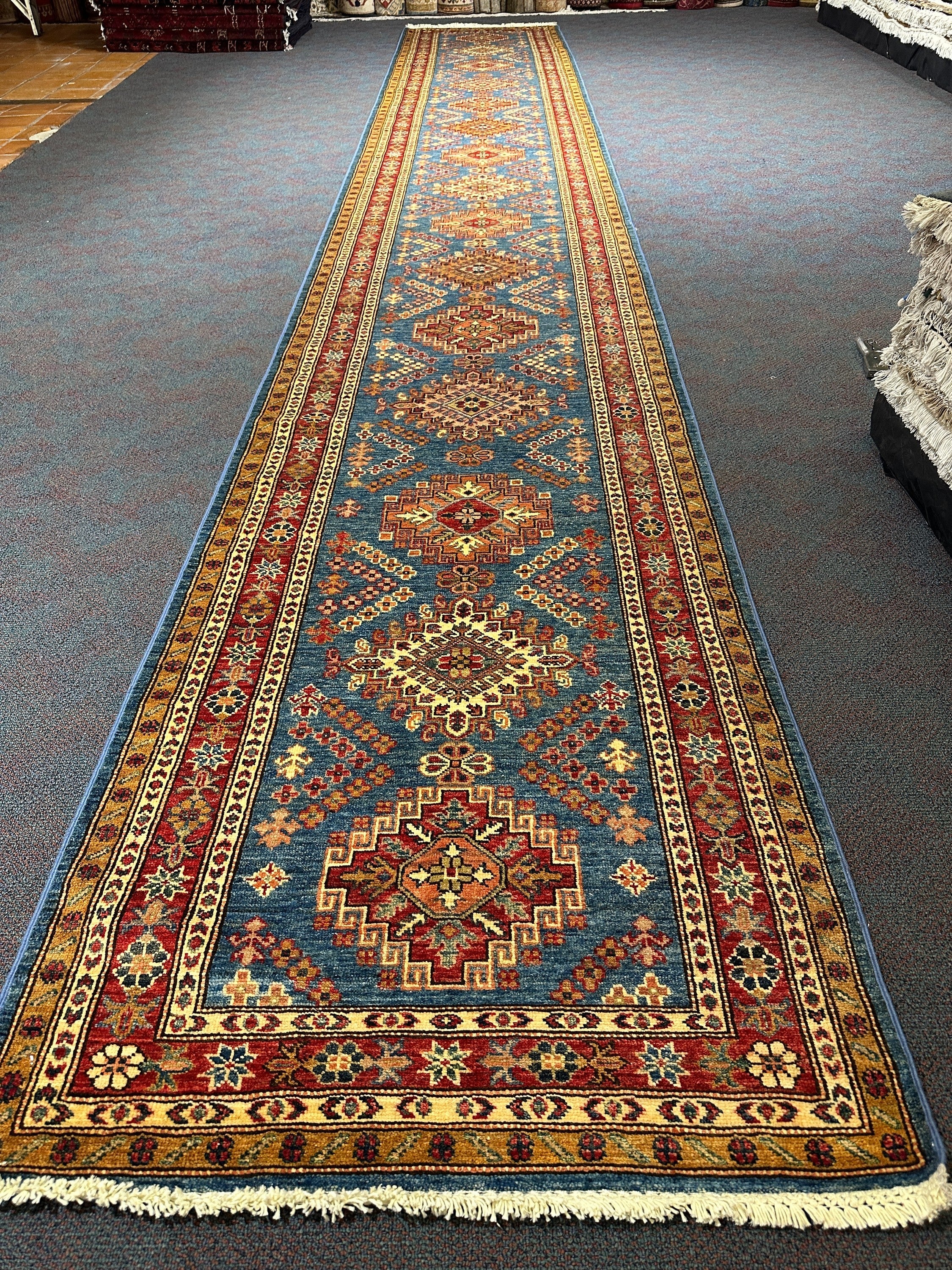 Super Kazak Runner - 616 cm x 93 cm