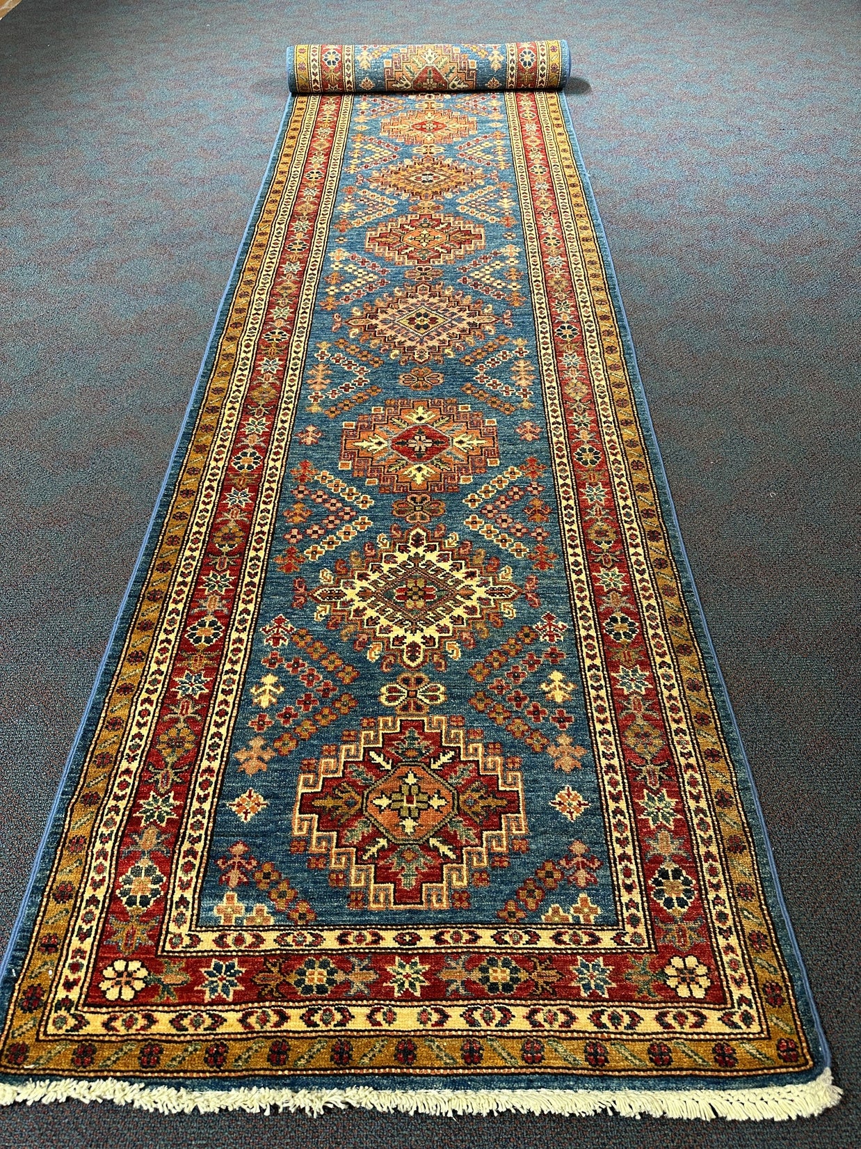 Super Kazak Runner - 616 cm x 93 cm