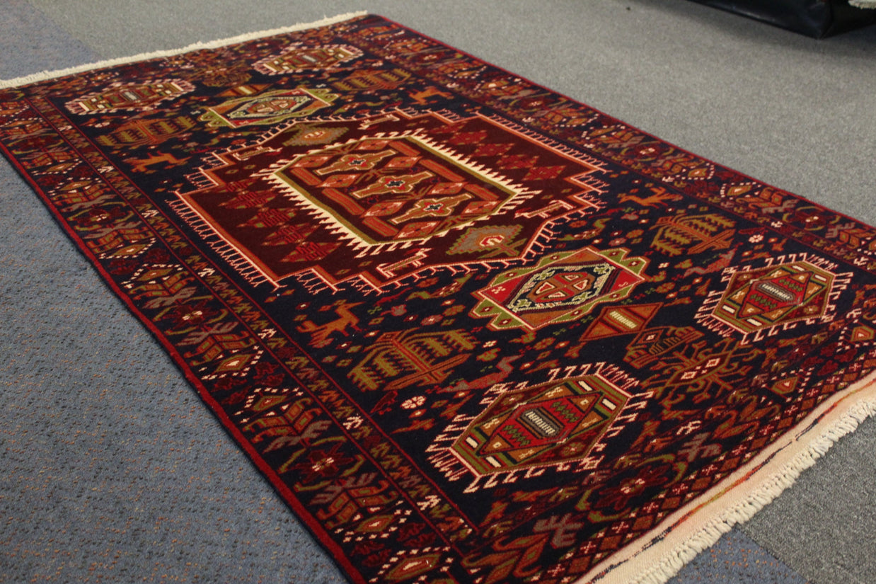 Usmani Rug - 187 cm x 119 cm