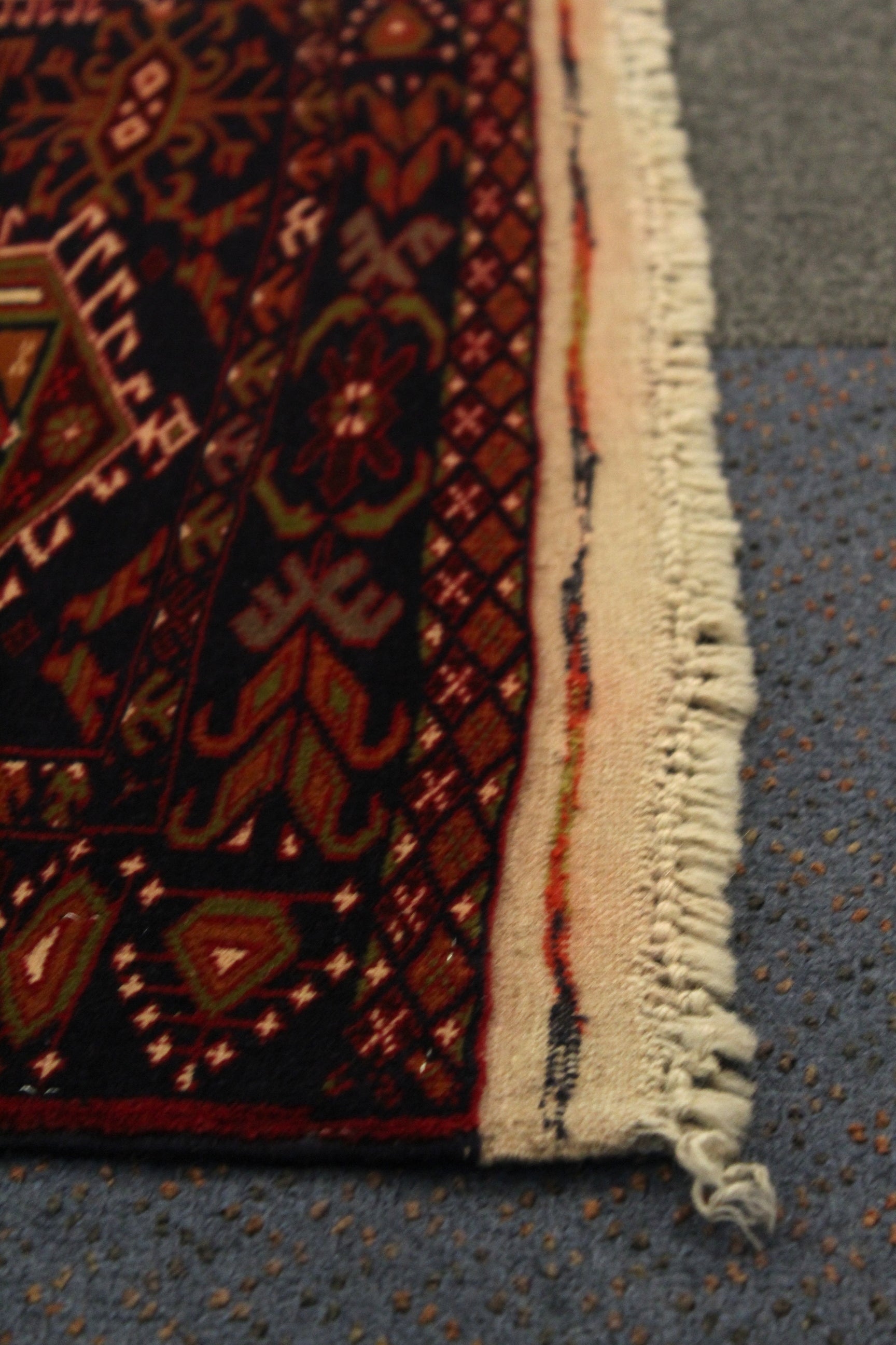 Usmani Rug - 187 cm x 119 cm