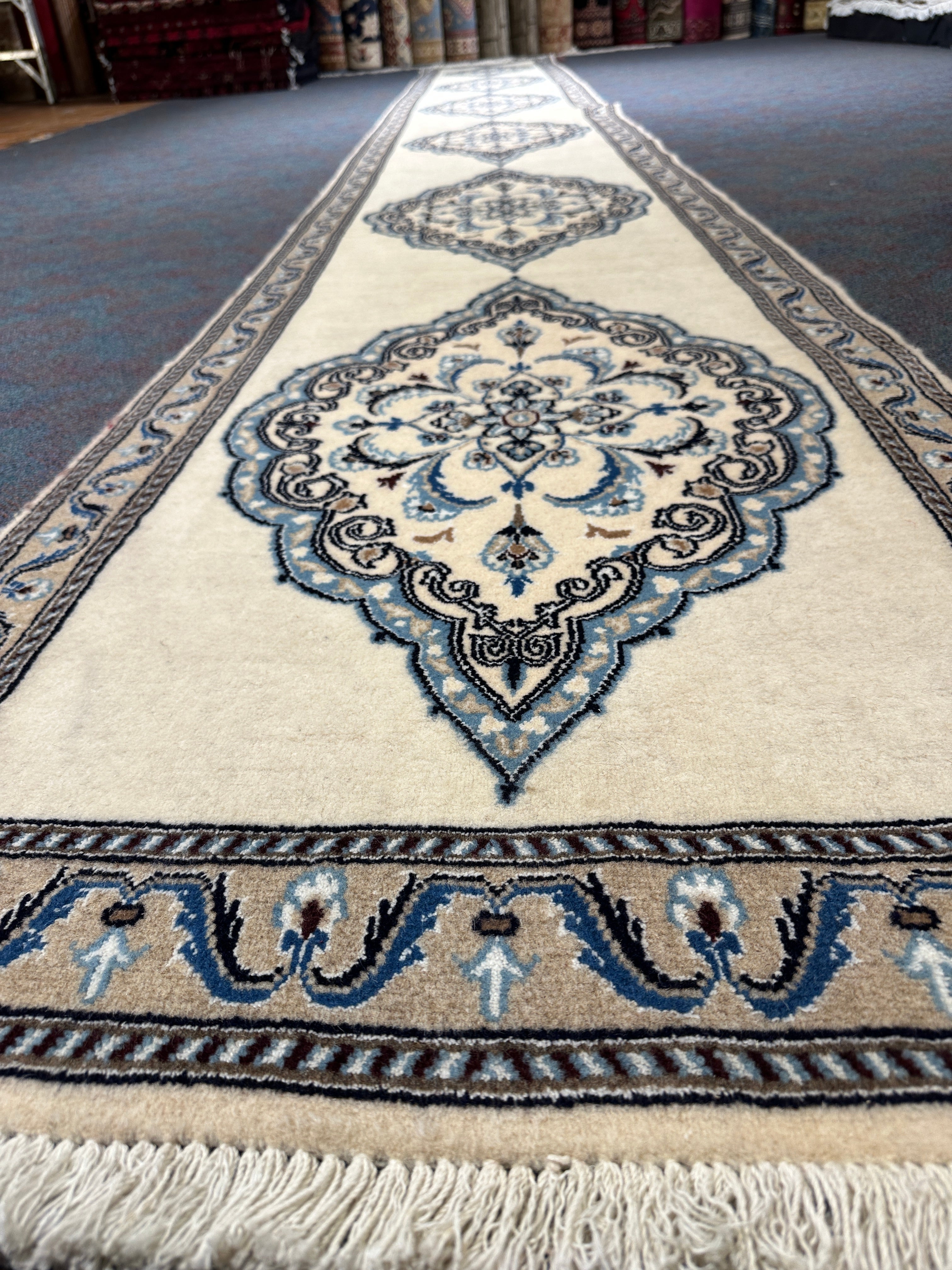 Nain Runner - 620 cm x 76 cm