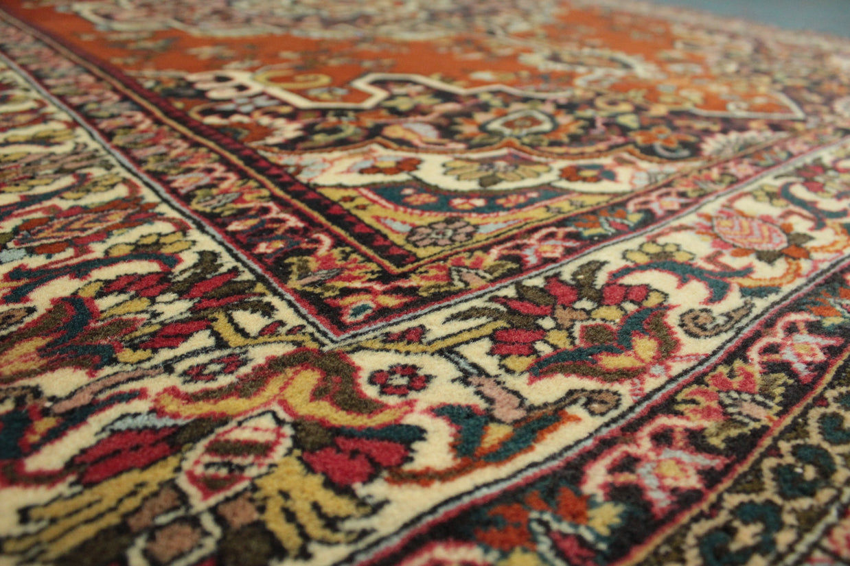 Usmani Rug - 190 cm x 136 cm