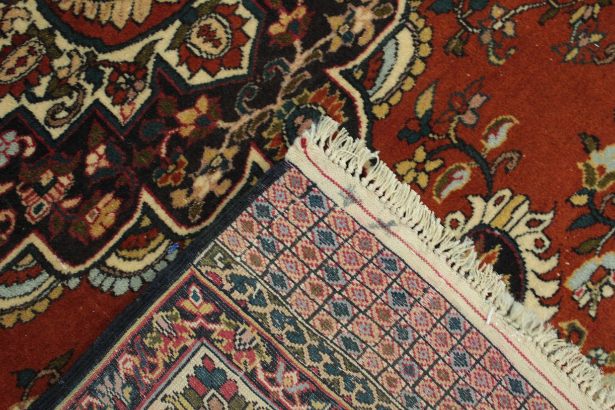 Usmani Rug - 190 cm x 136 cm
