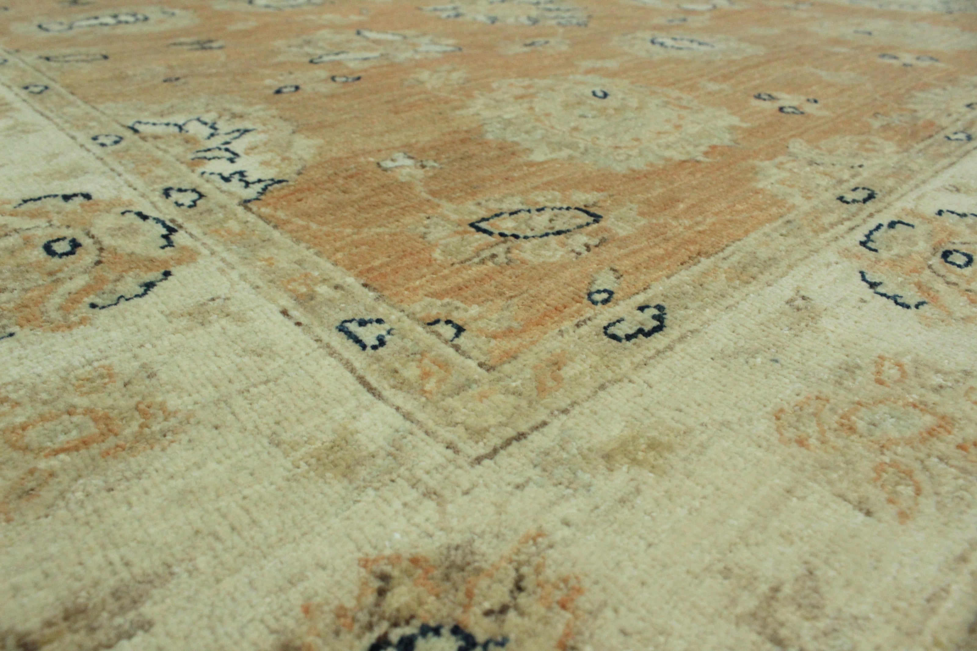 Chobi Rug - 196 cm x 151 cm