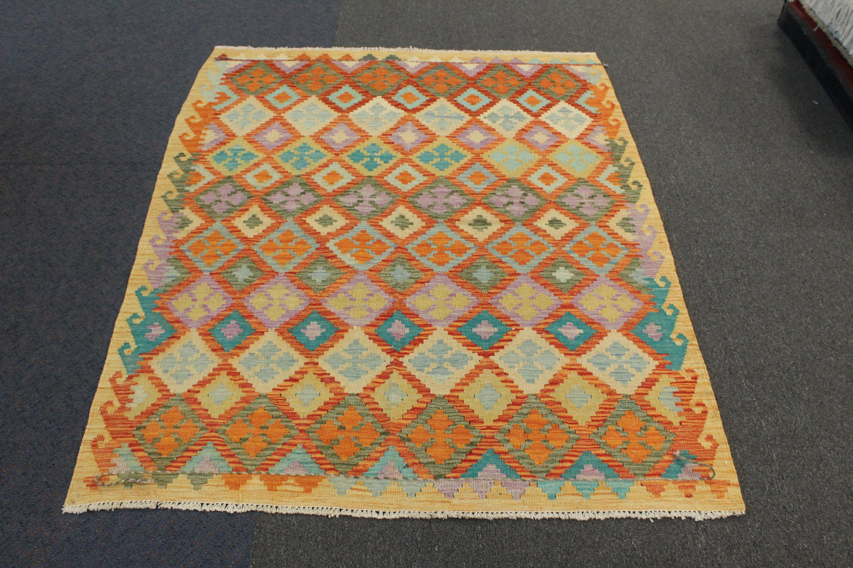 Chobi Kilim - 181 cm x 142 cm