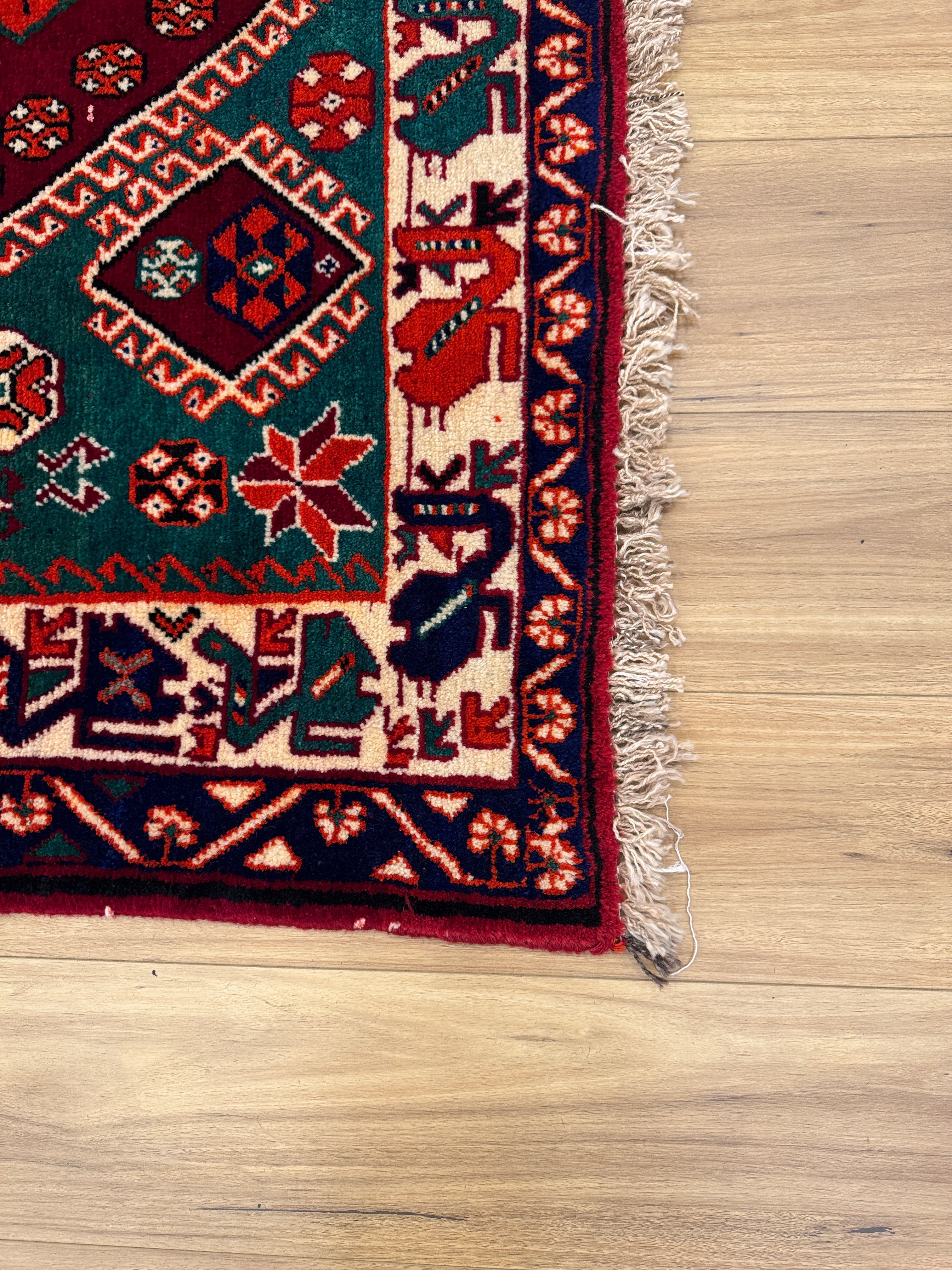 Luri Rug - 263 cm x 143 cm