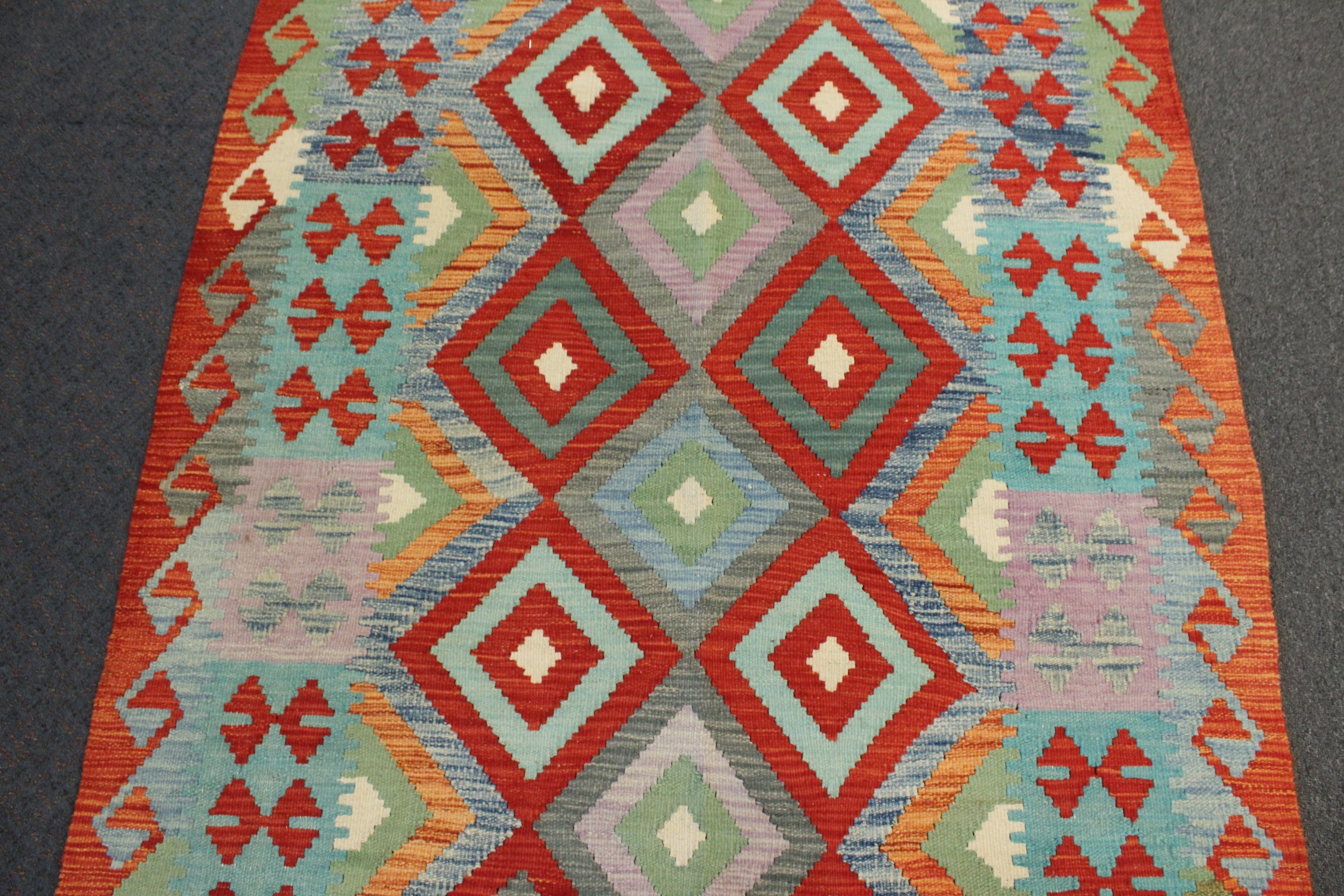 Chobi Kilim - 171 cm x 135 cm