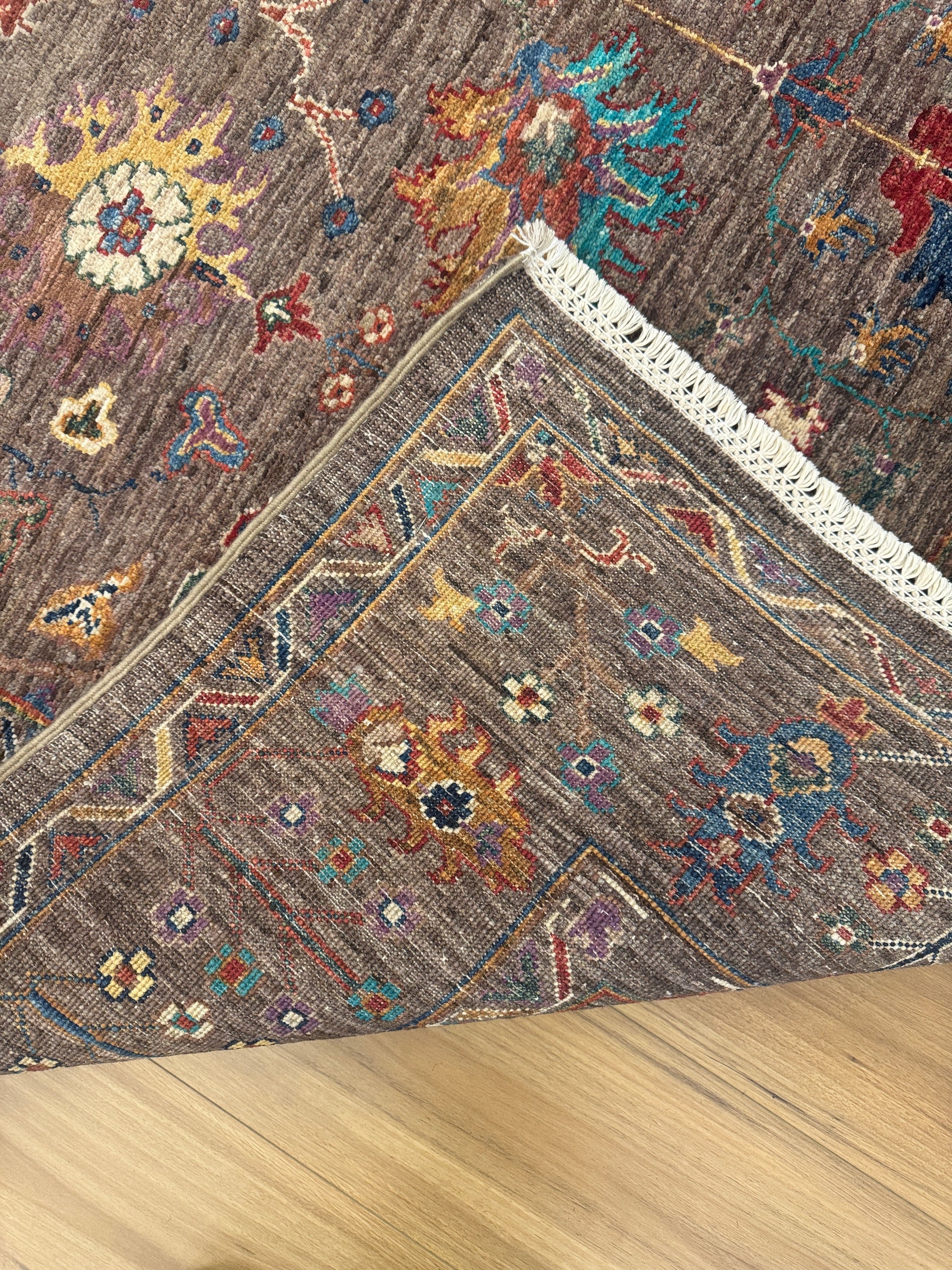 Sultani Rug - 254 cm x 174 cm