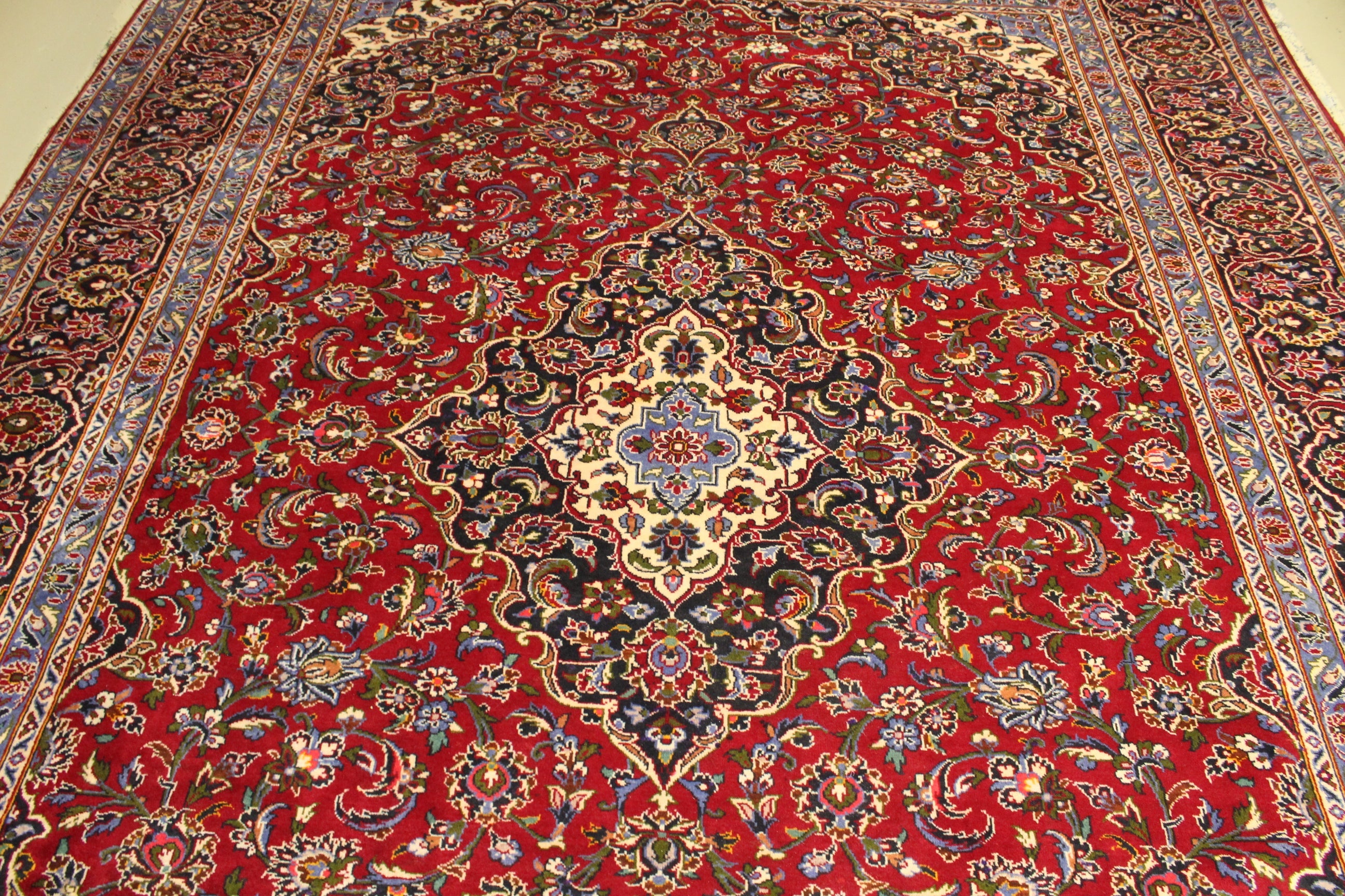 Kashmar Rug - 398 cm x 300 cm