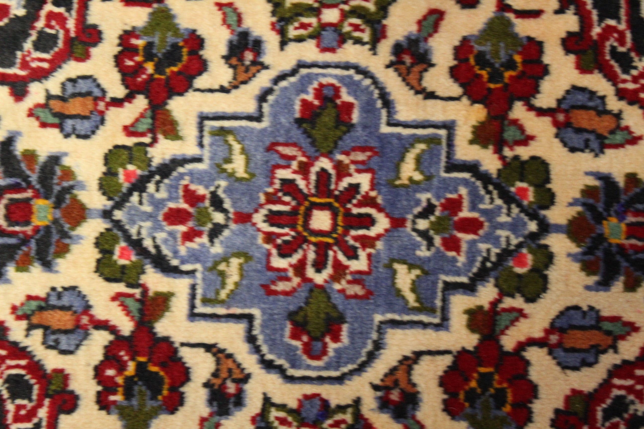 Kashmar Rug - 398 cm x 300 cm
