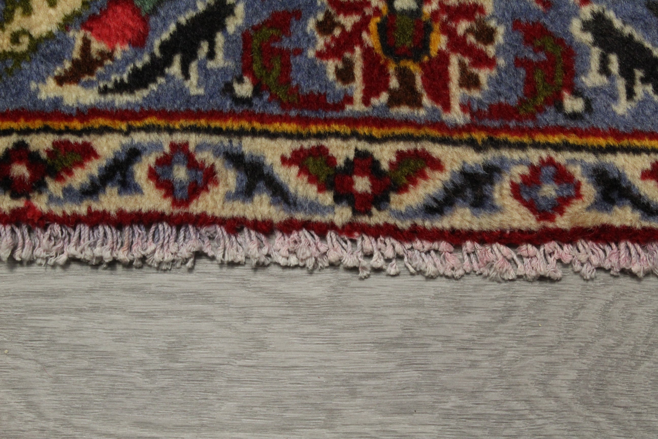Kashmar Rug - 398 cm x 300 cm