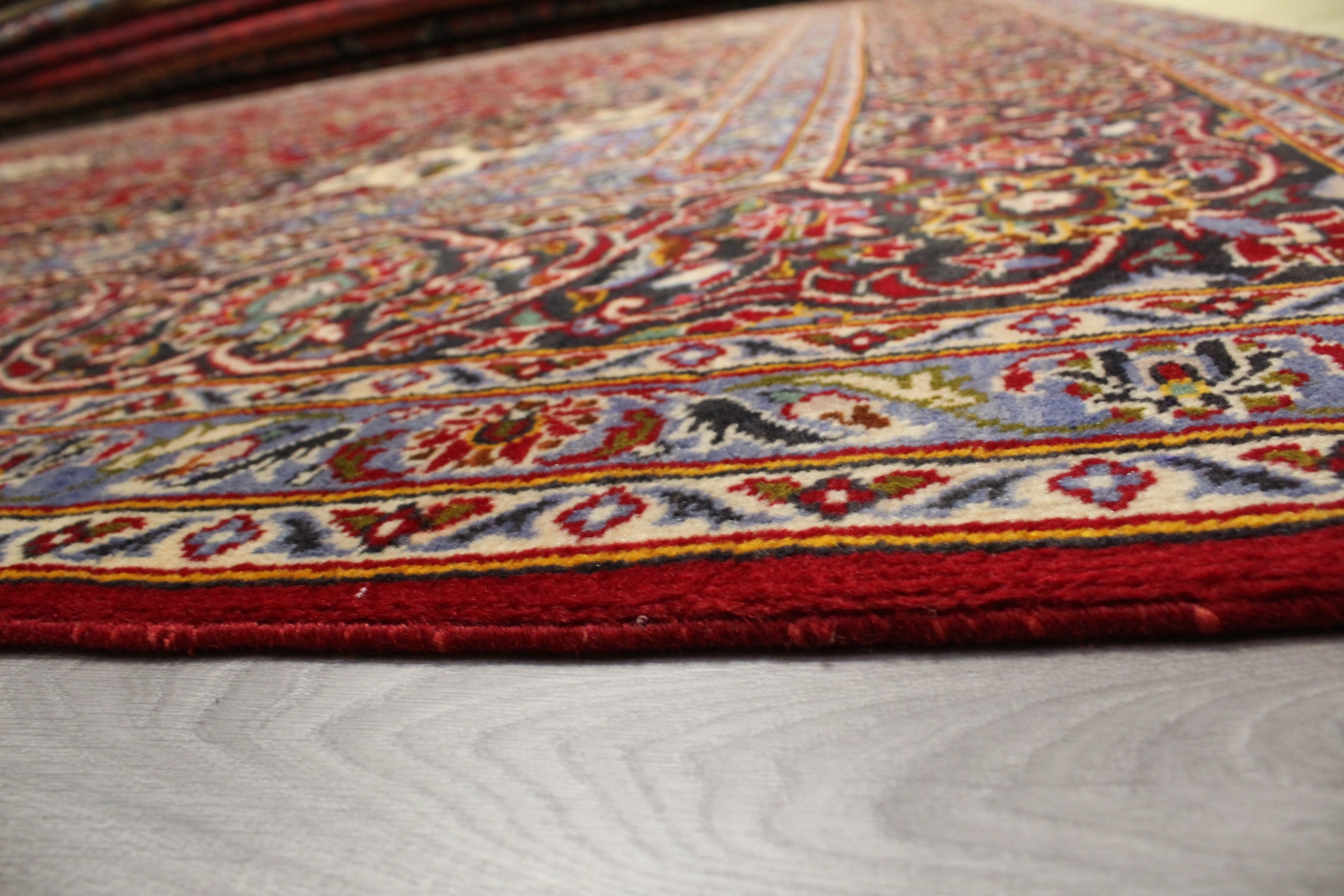 Kashmar Rug - 398 cm x 300 cm