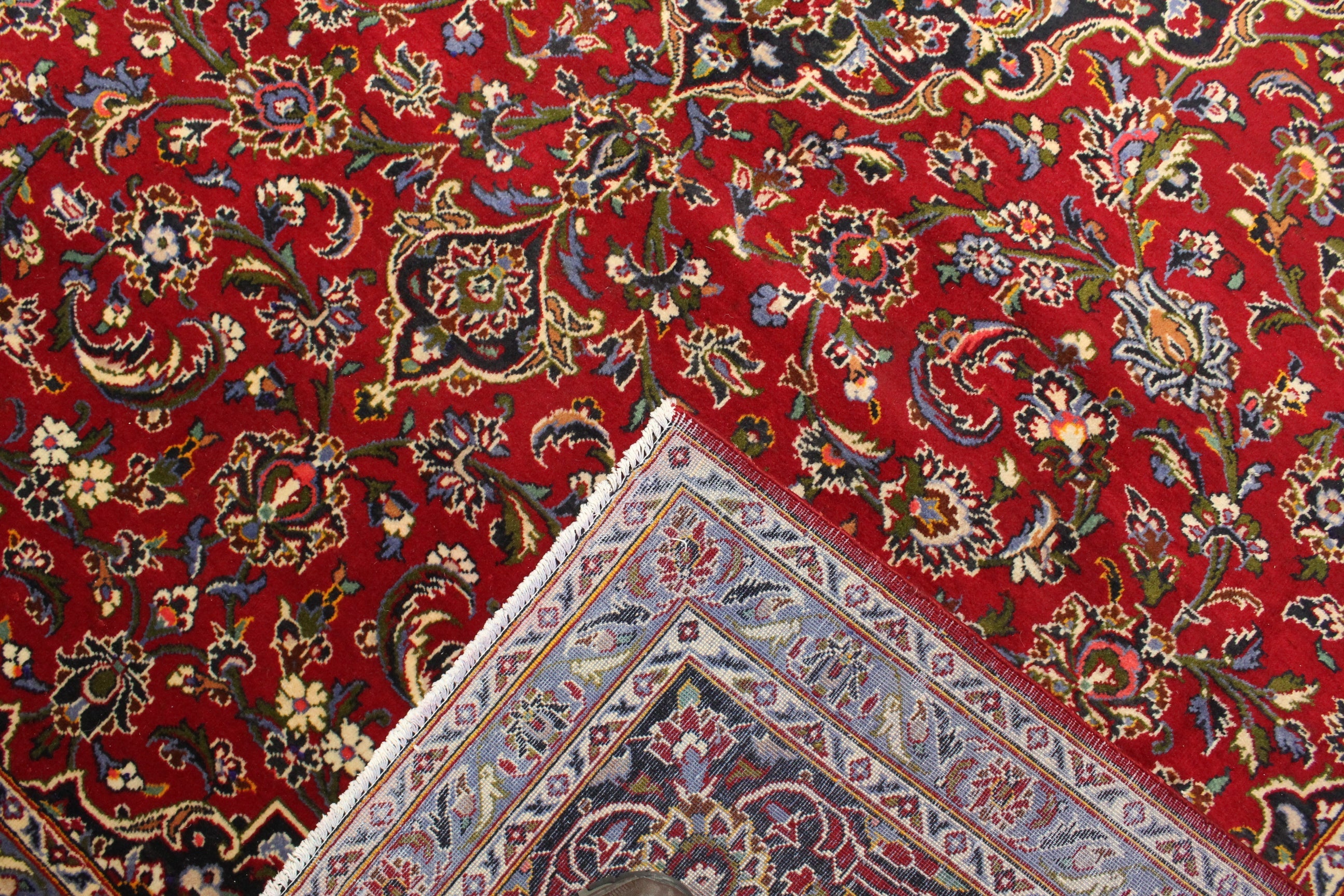Kashmar Rug - 398 cm x 300 cm