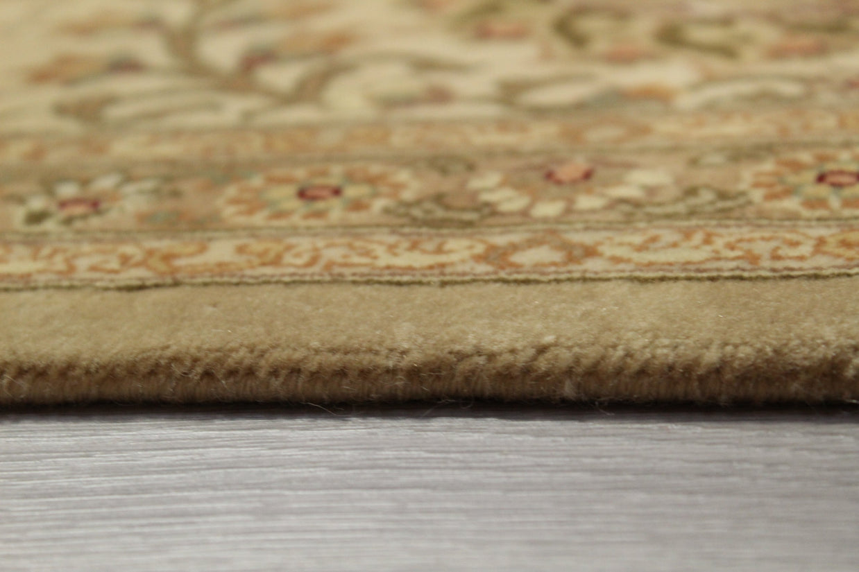 Kashmiri Rug - 365 cm x 277