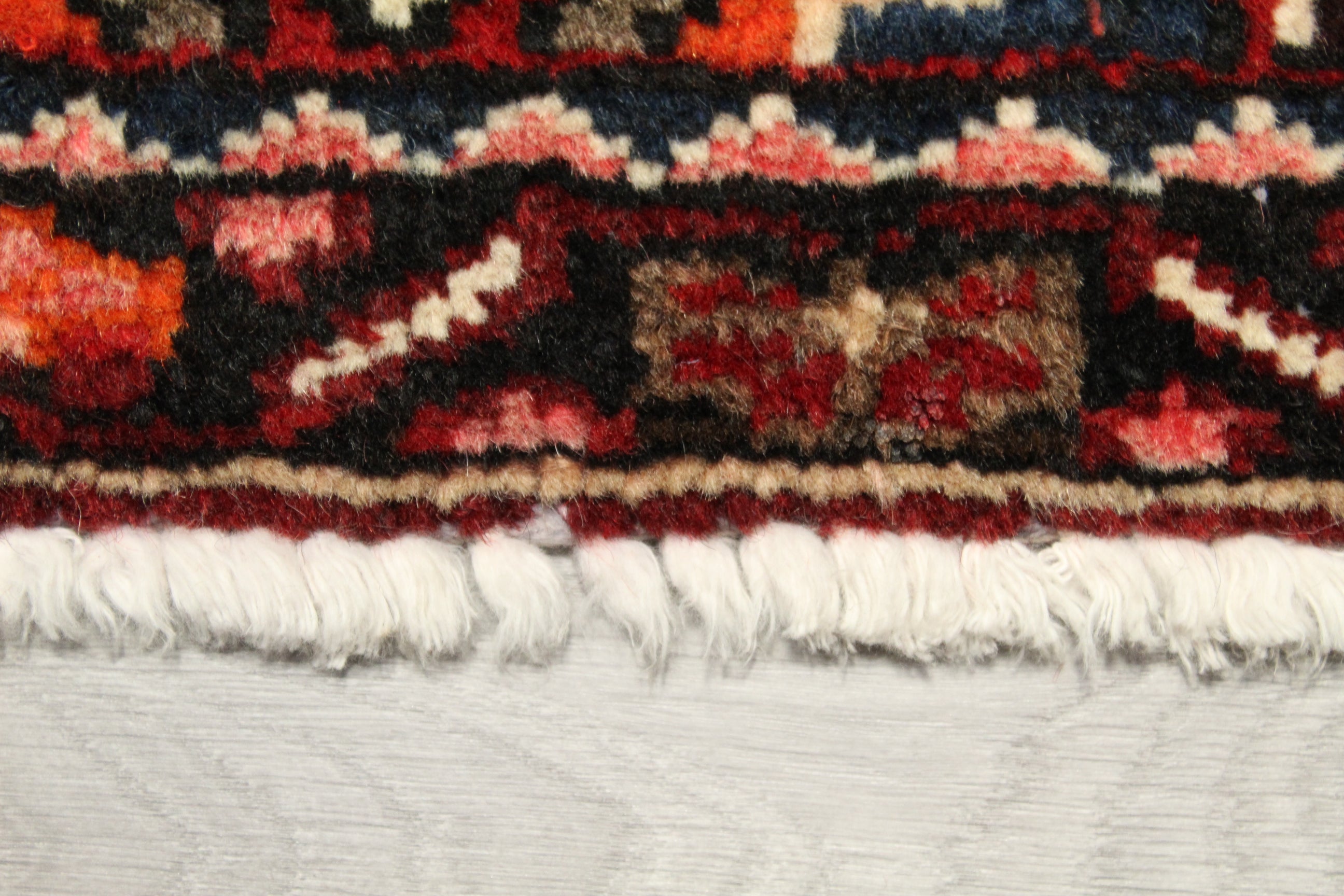 Bakhtiari Rug - 400 cm x 297 cm