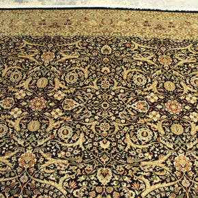 Kashmiri Rug - 358 cm x 268 cm