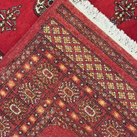 Bokhara Rug - 266 cm x 184 cm