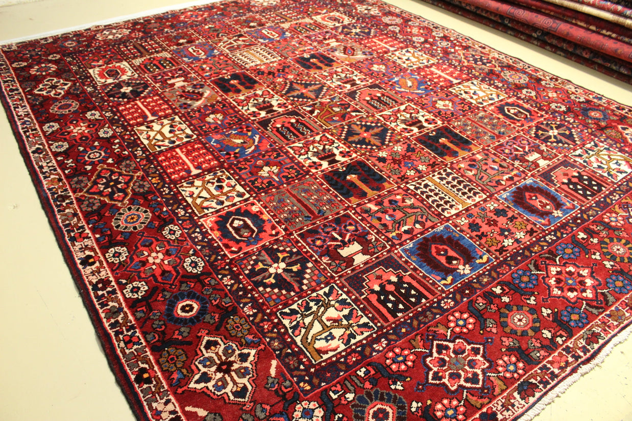 Bakhtiari Rug - 390 cm x 310 cm