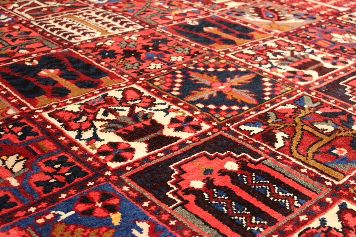 Bakhtiari Rug - 390 cm x 310 cm