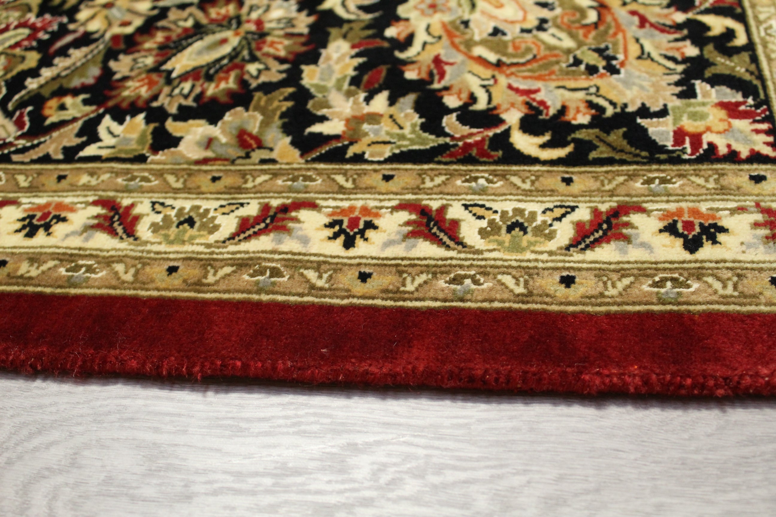 Kashmiri Rug - 352 cm x 278 cm