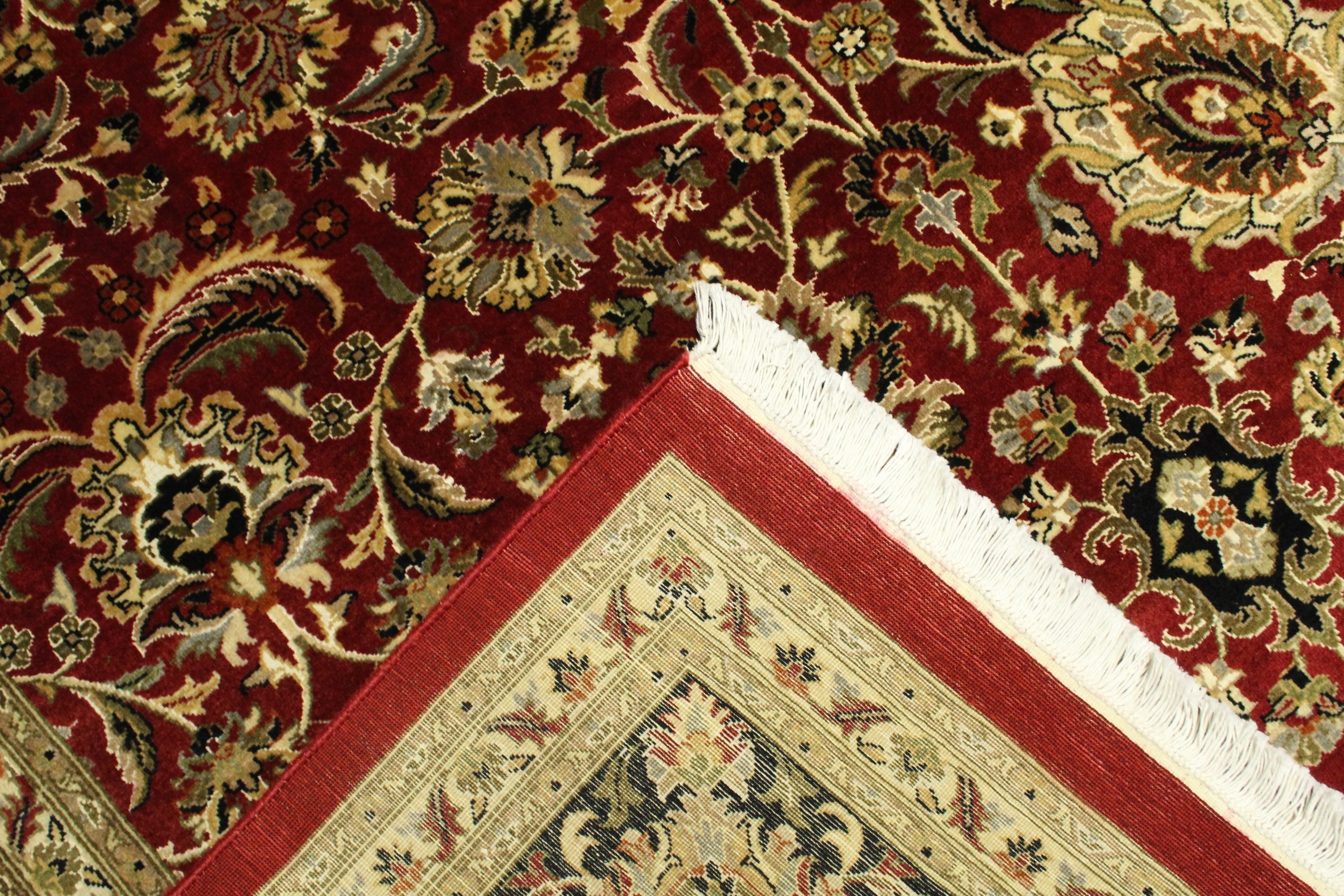 Kashmiri Rug - 352 cm x 278 cm