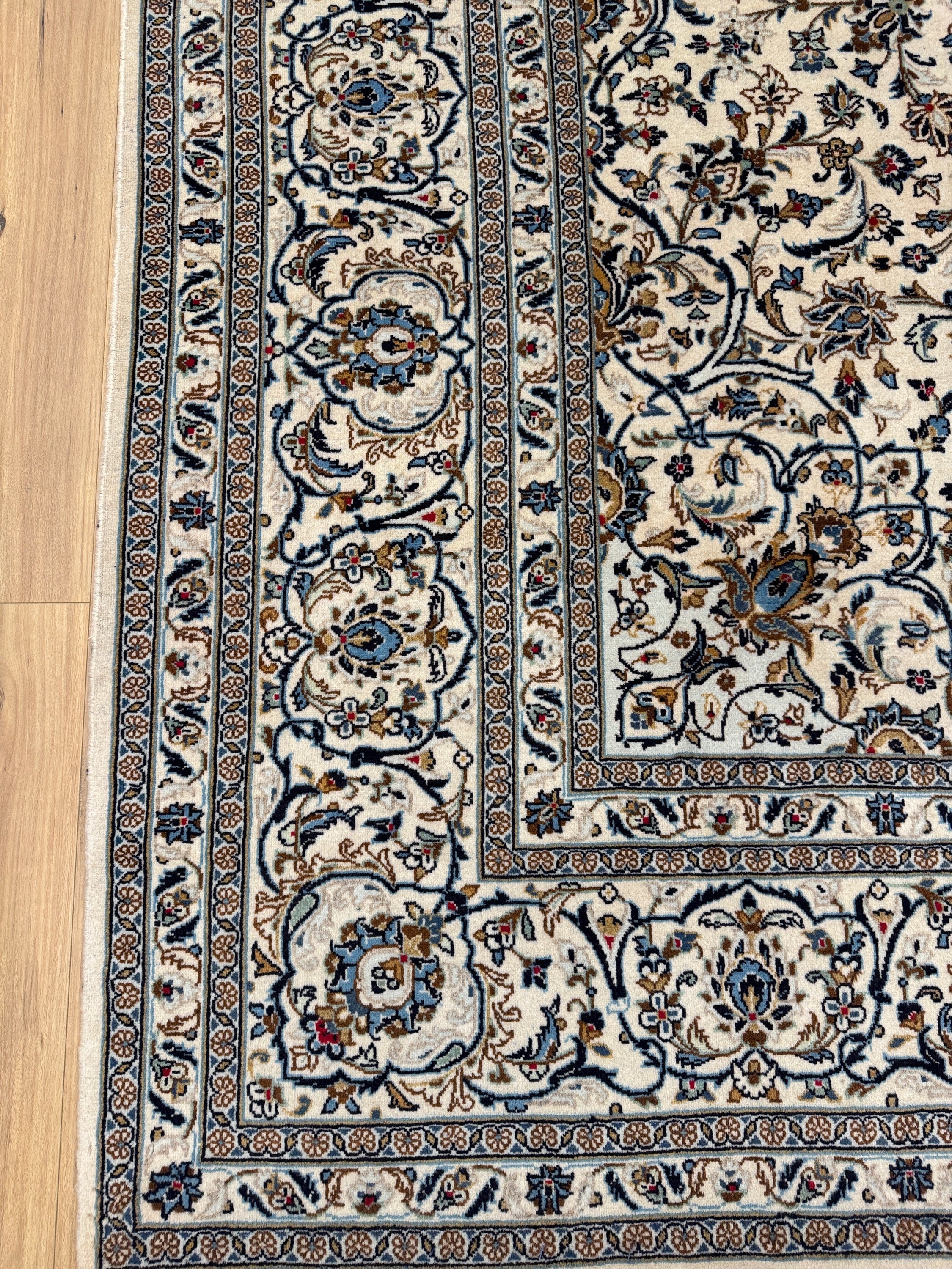 Kashan Rug - 405 cm x 300 cm