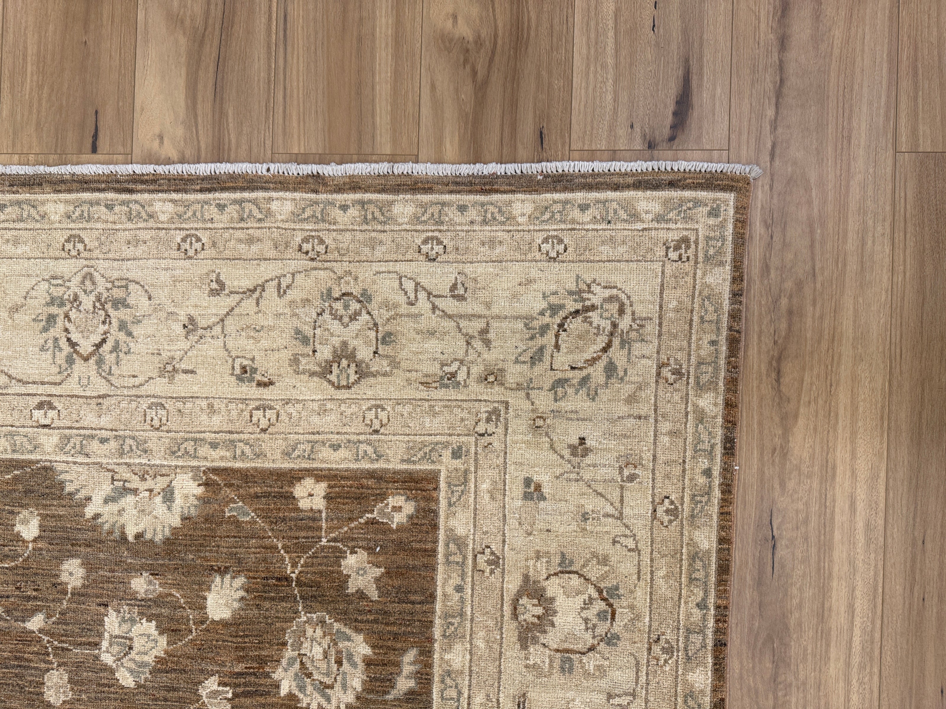 Chobi Rug - 290 cm x 248 cm