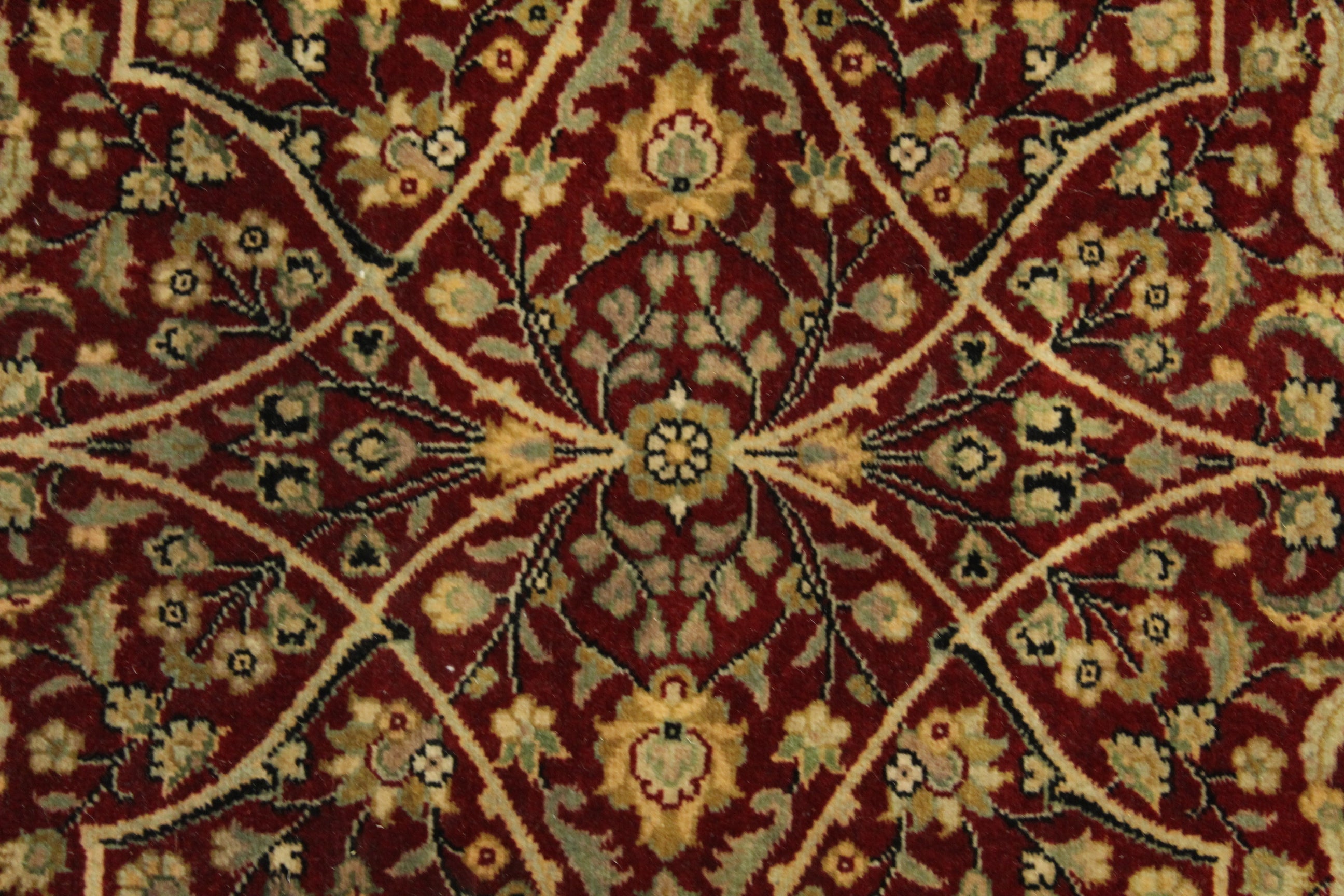 Kashmiri Rug - 428 cm x 307 cm