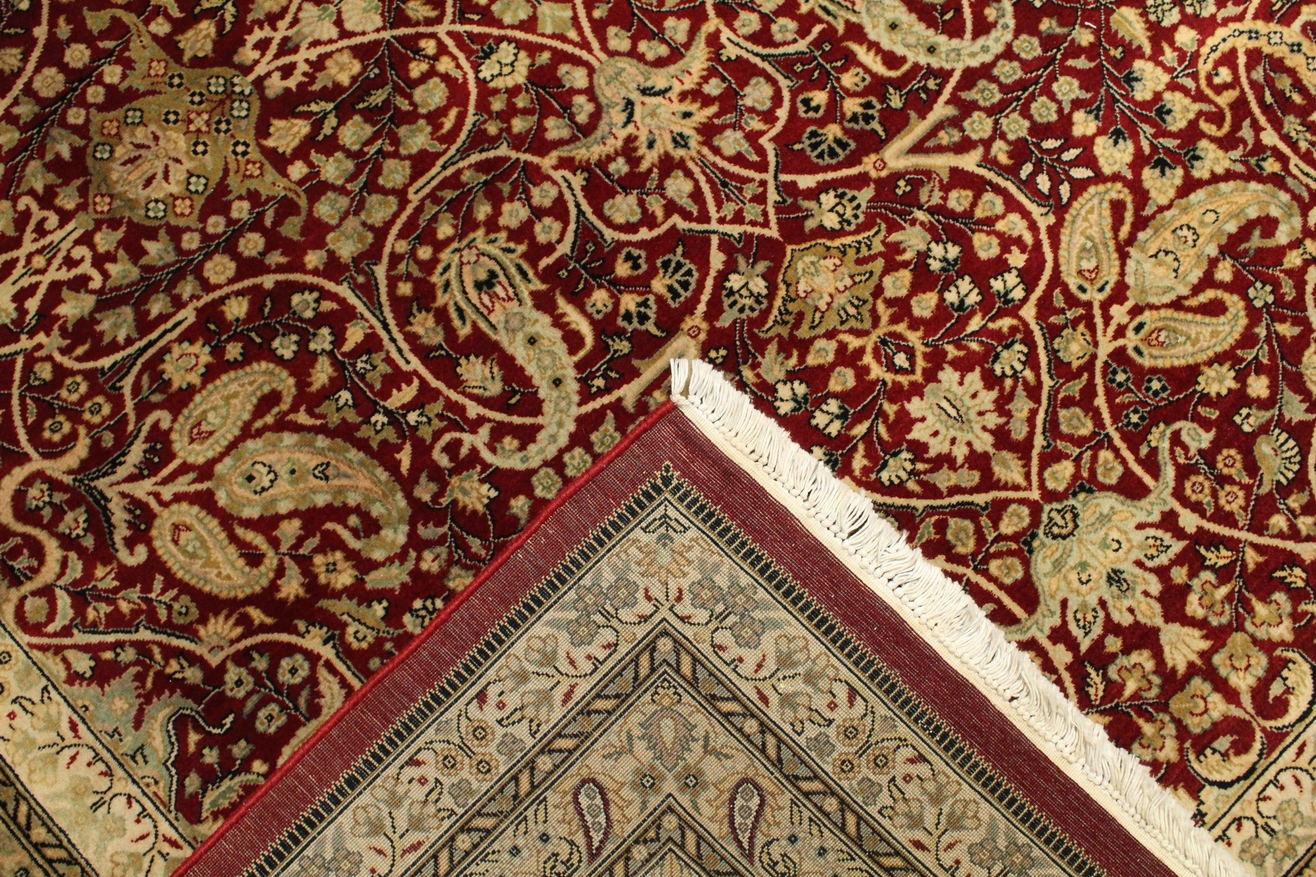 Kashmiri Rug - 428 cm x 307 cm