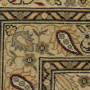 Kashmiri Rug - 428 cm x 307 cm
